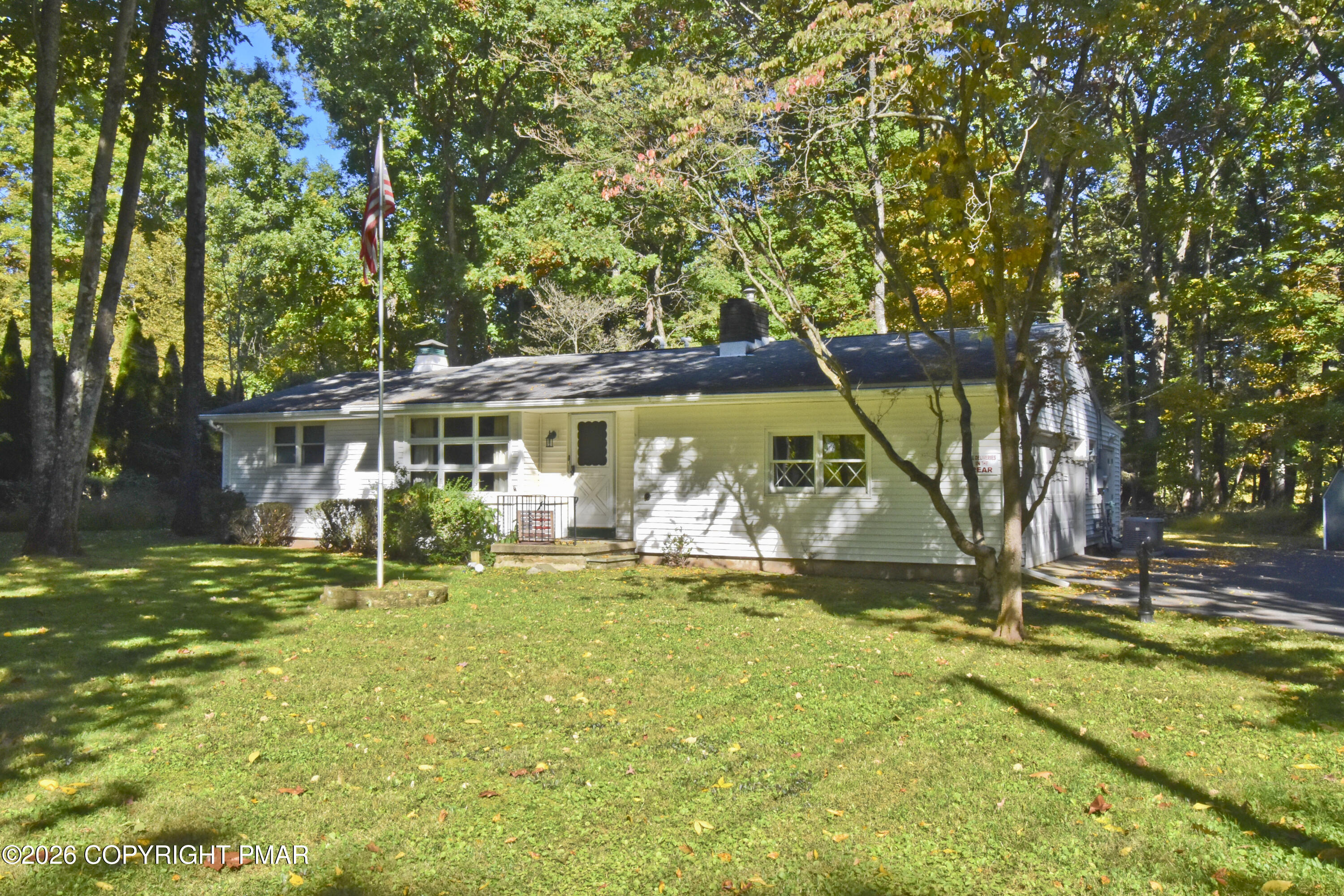 2121 White Oaks Terrace Property Photo 1