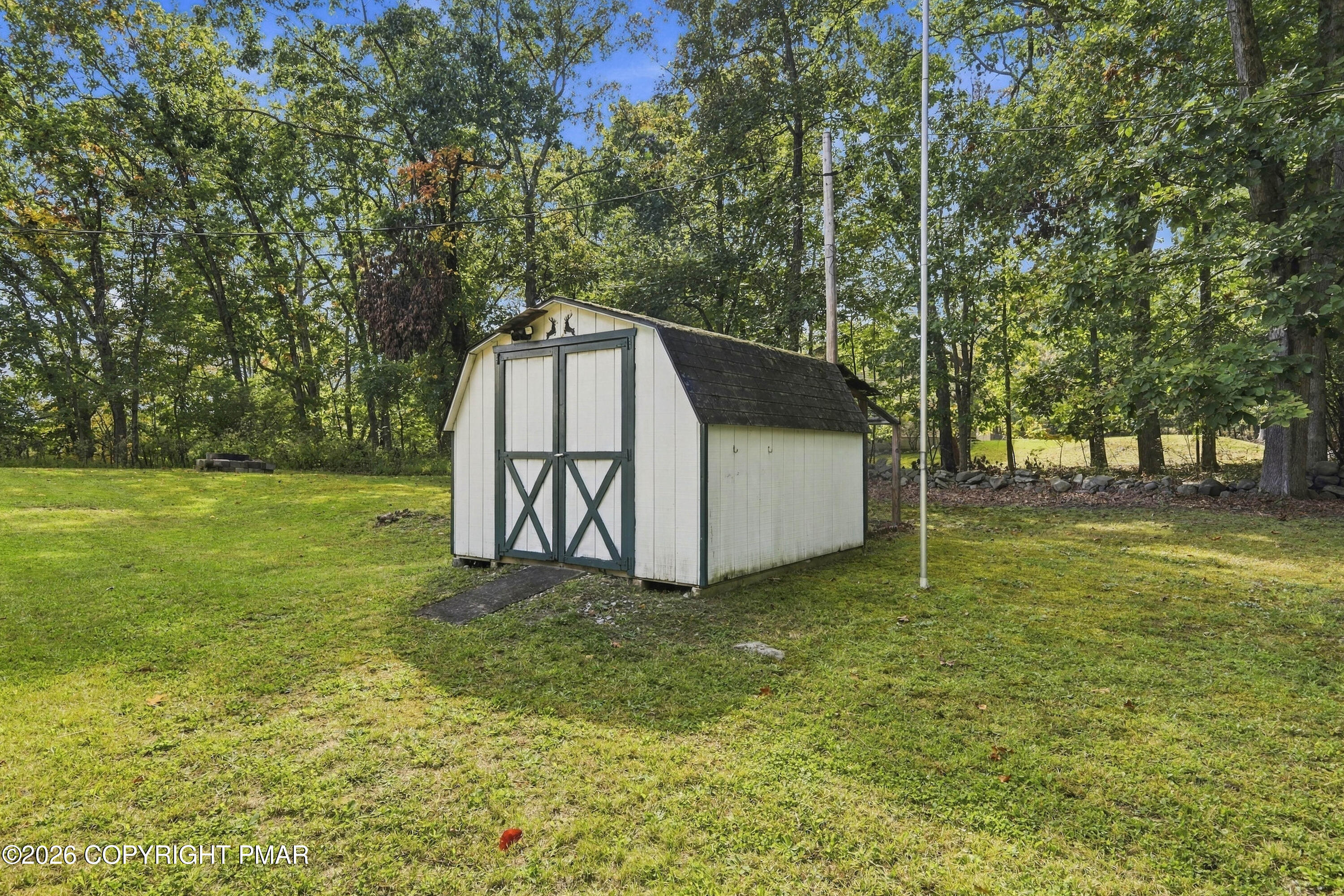 84 Lower Lakeview Drive Property Photo 30