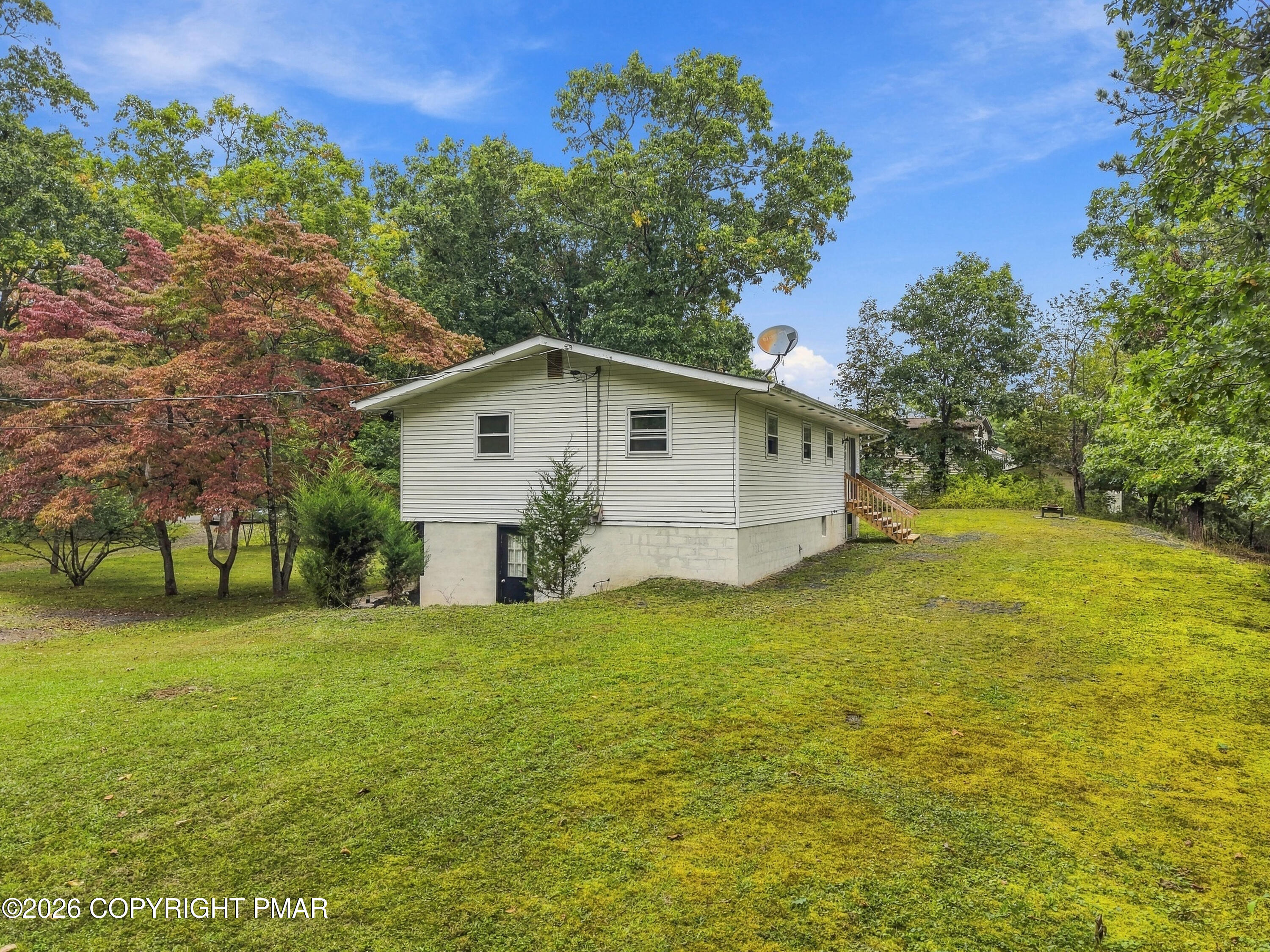 84 Lower Lakeview Drive Property Photo 34