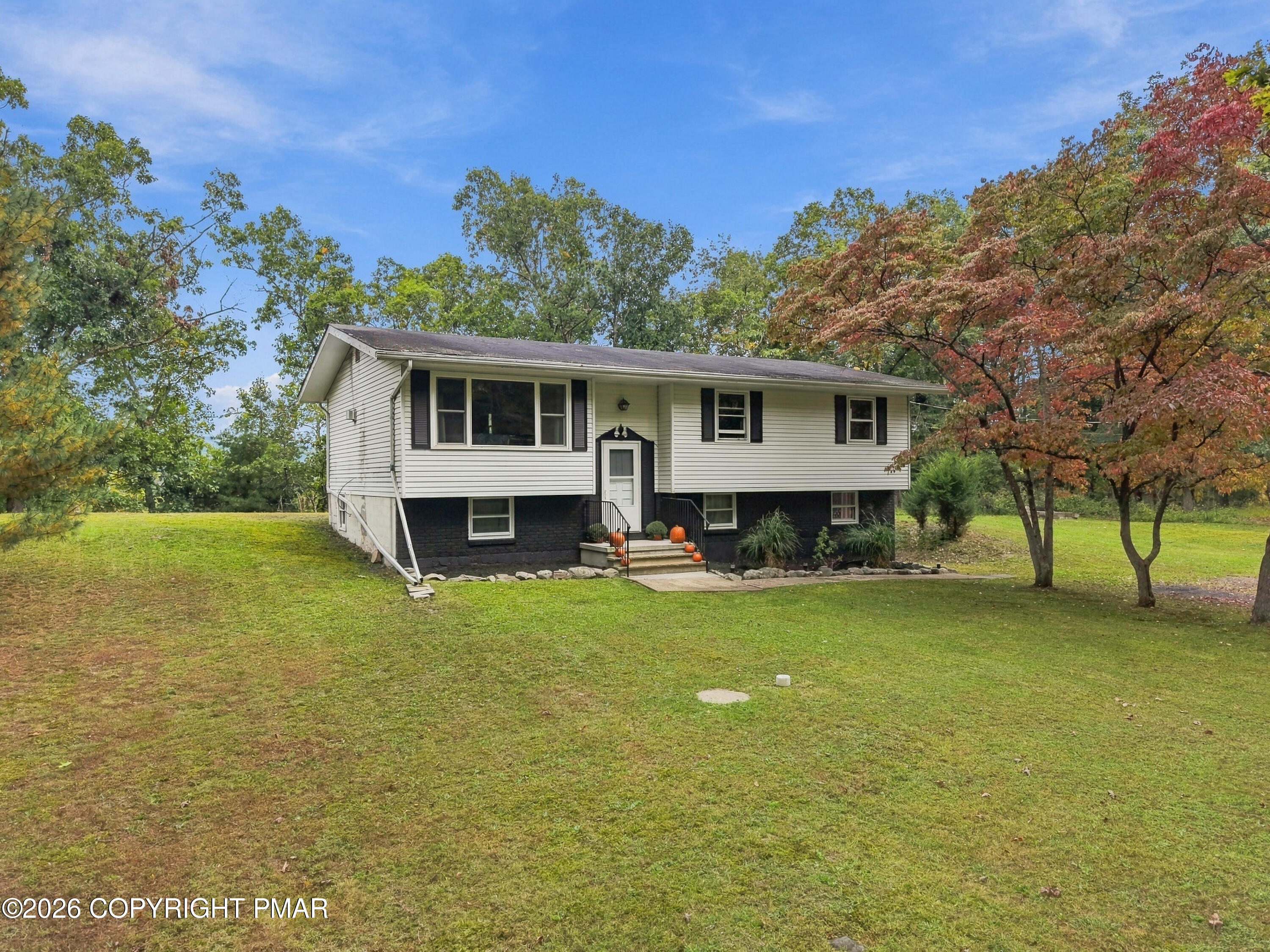 84 Lower Lakeview Drive Property Photo 37