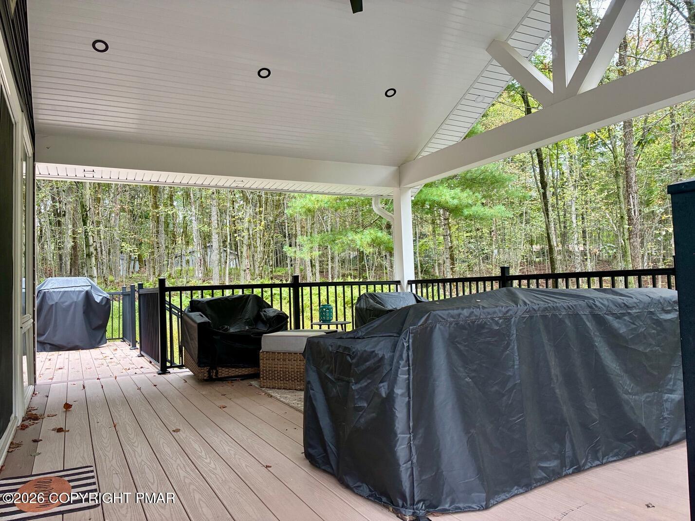 181 Marthas Lane Property Photo 33