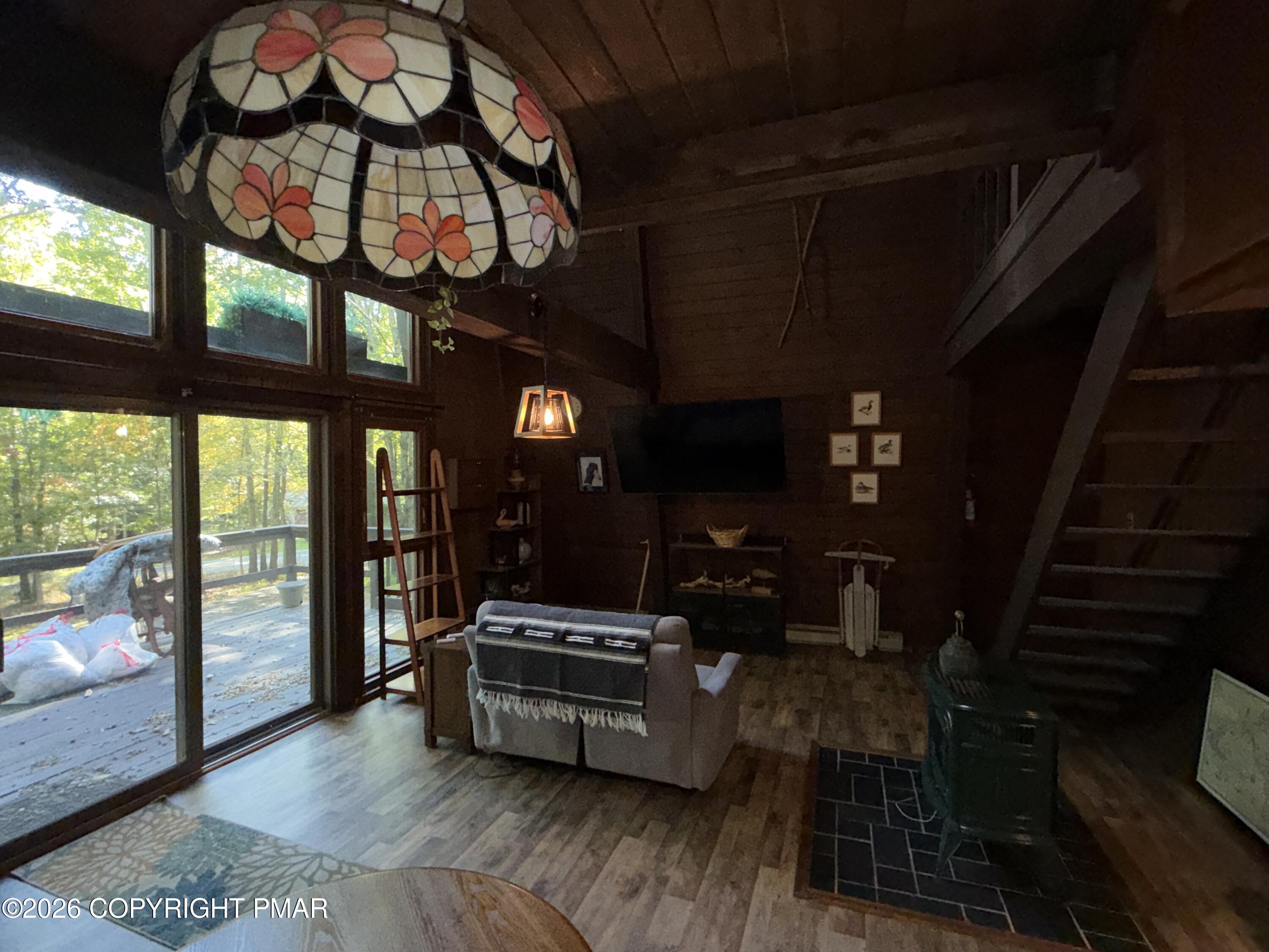 197 Timber Hill Road Property Photo 6