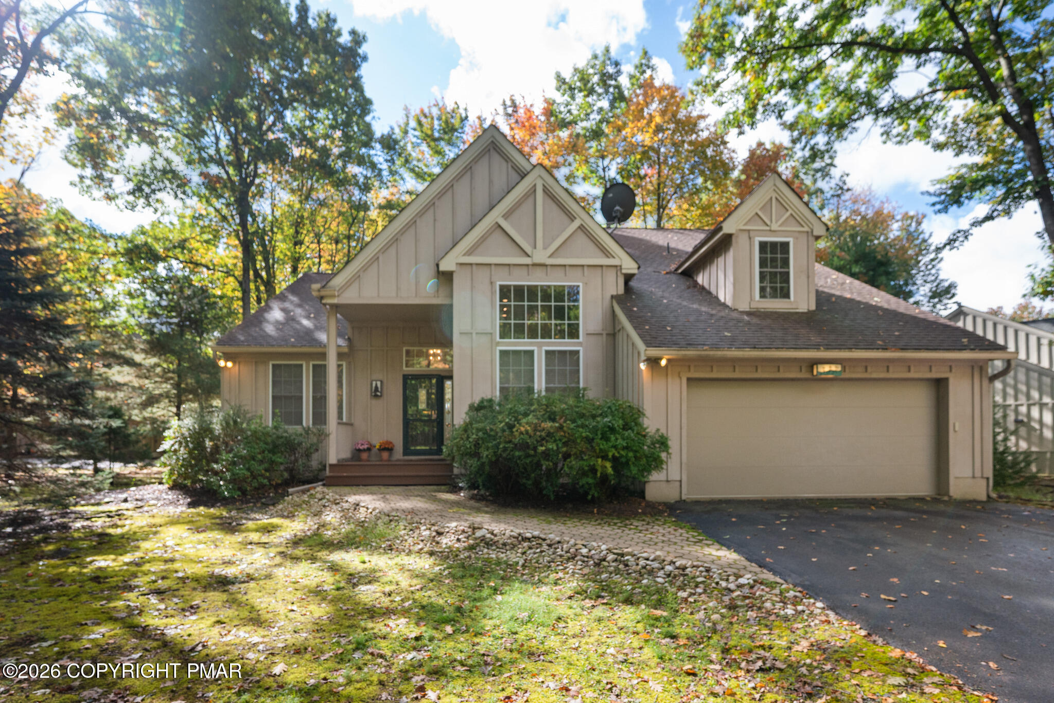 217 Sunset Pond Lane Property Photo 1