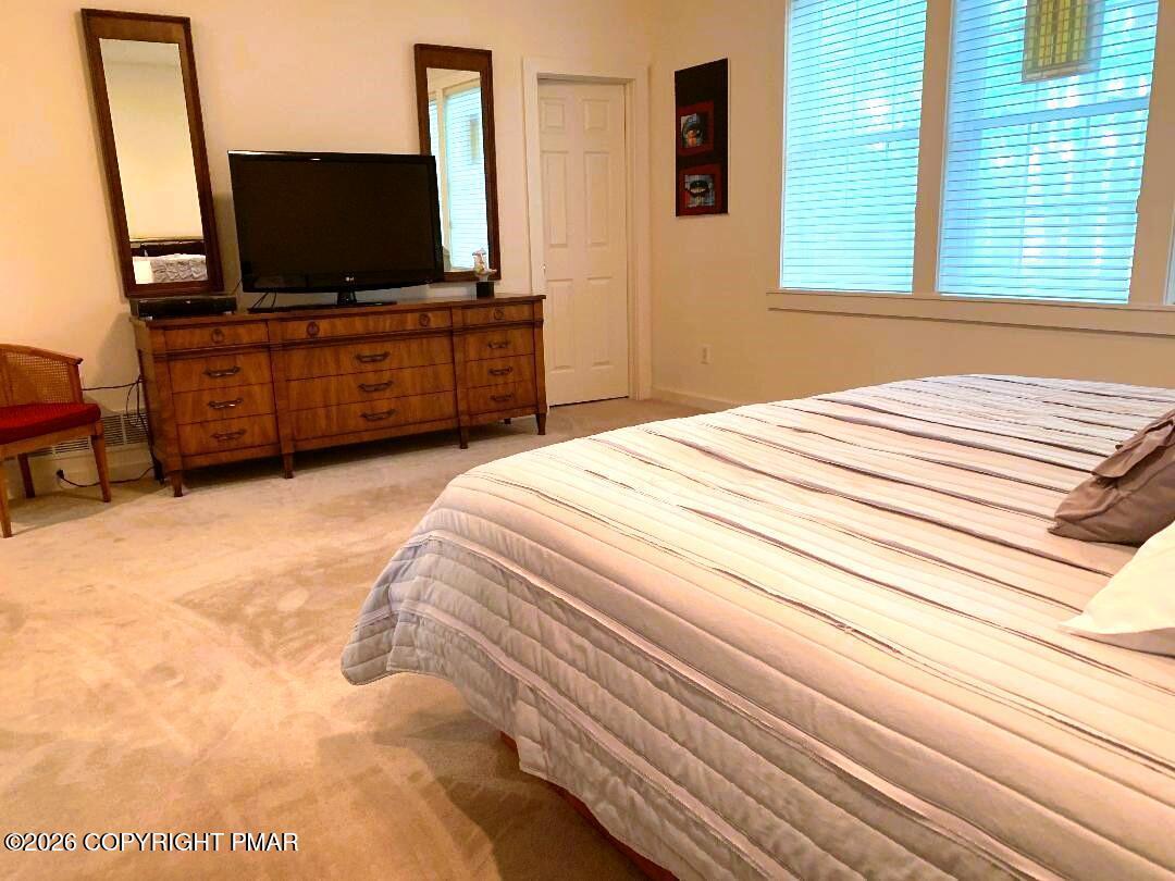 217 Sunset Pond Lane Property Photo 27