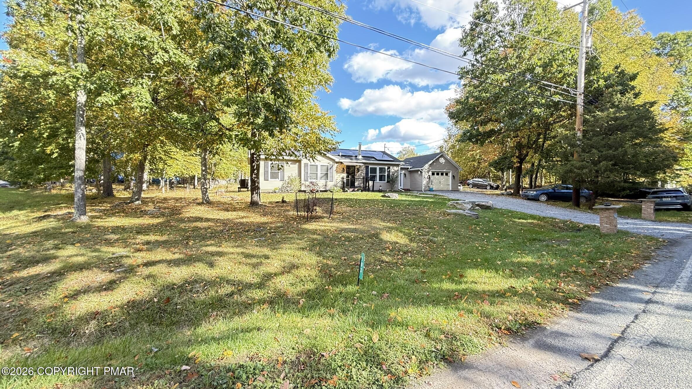 103 Dunchurch Drive Property Photo 3