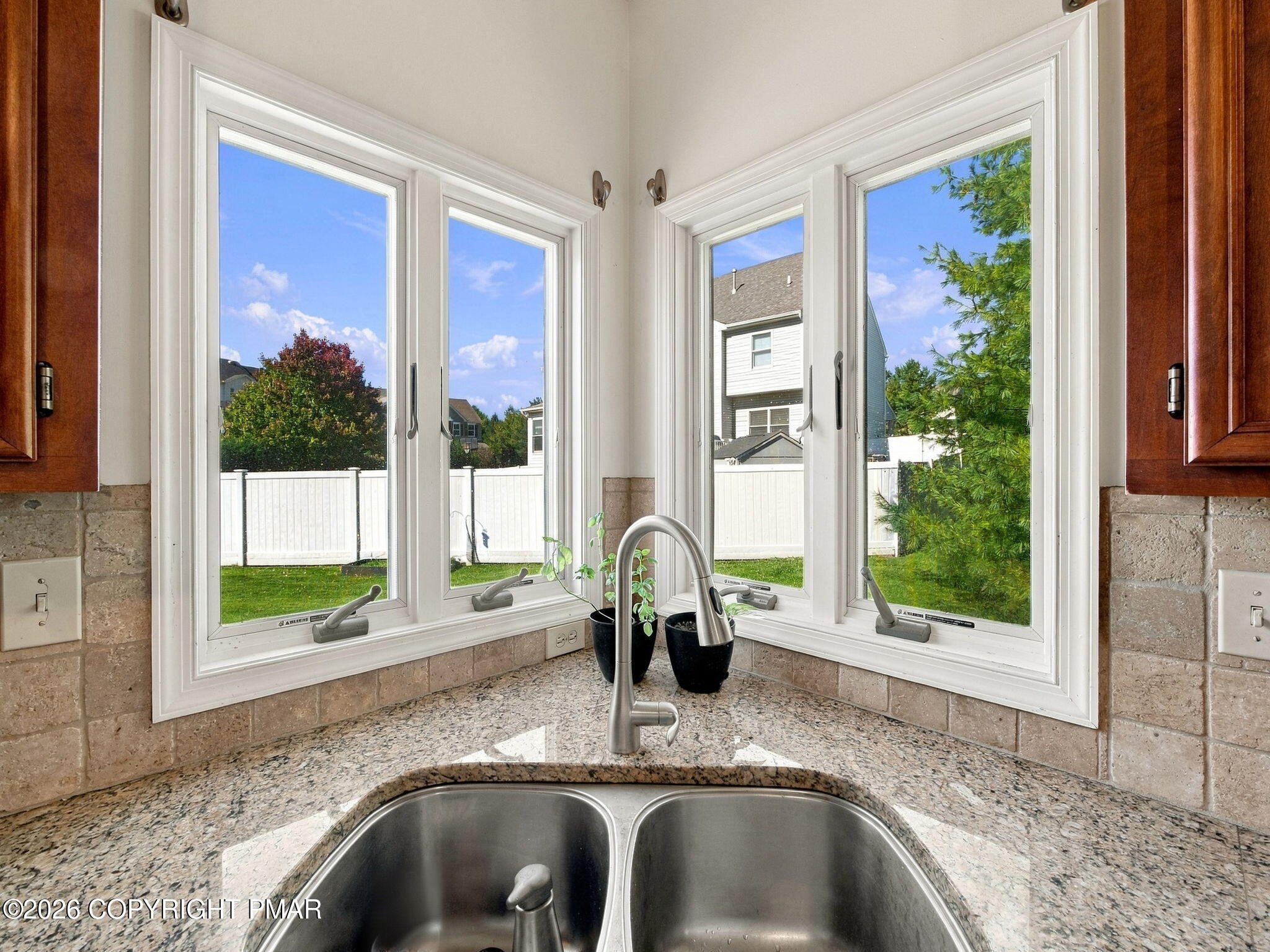 2512 Martin Street Property Photo 30