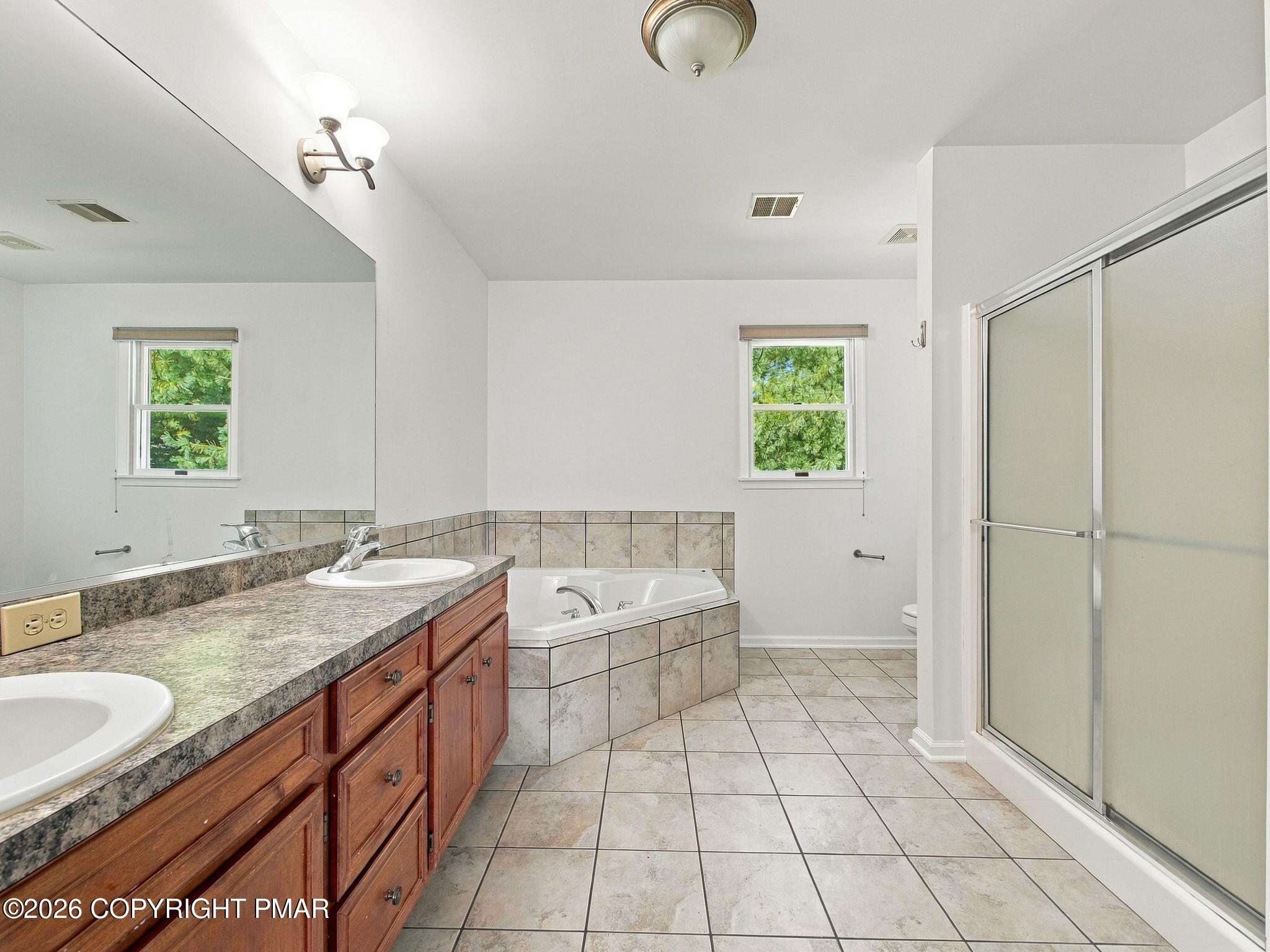 2512 Martin Street Property Photo 40