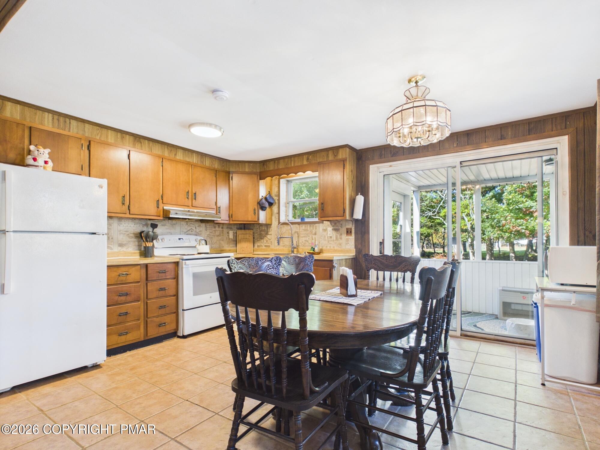 111 Sioux Drive Property Photo 4