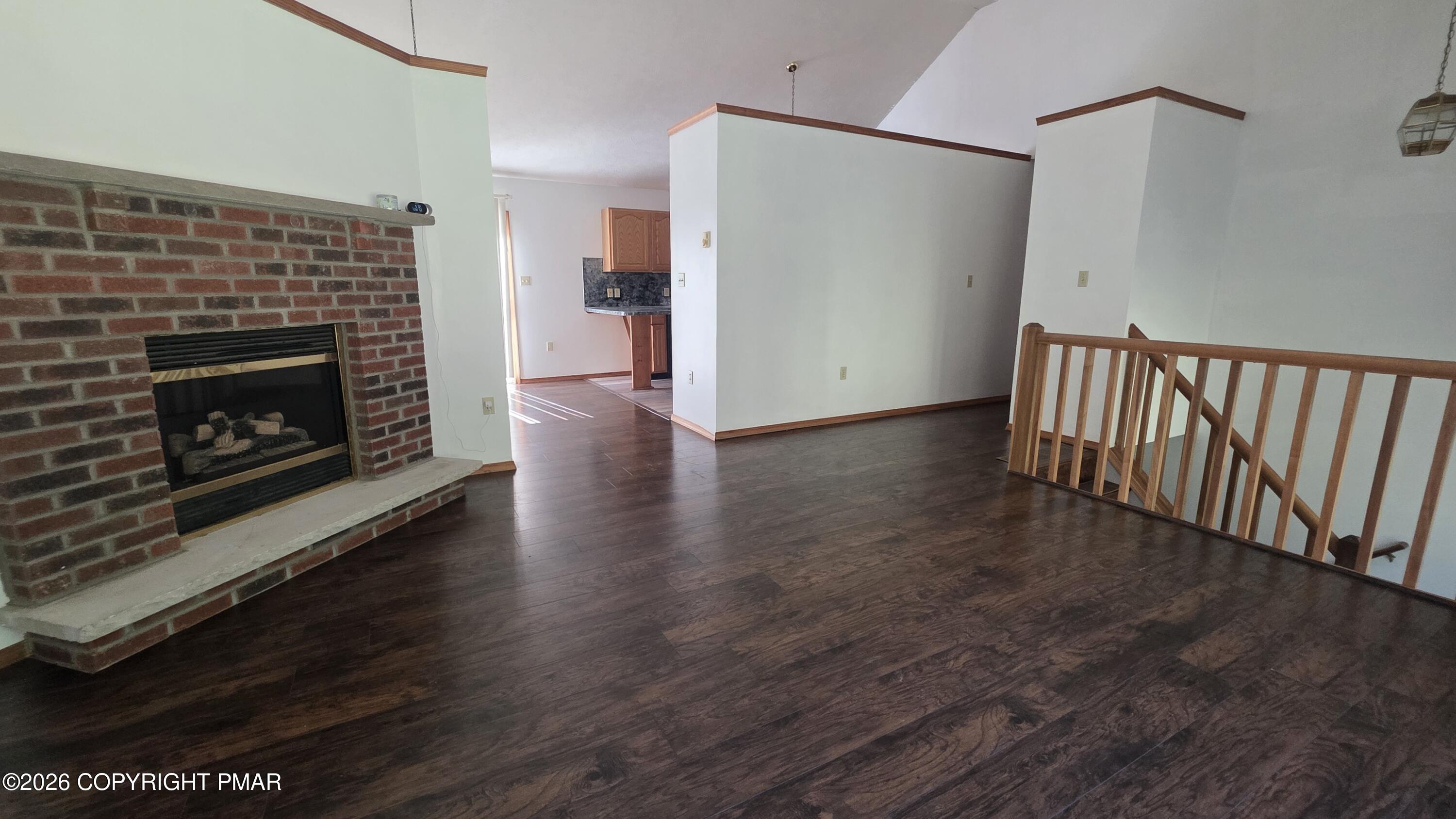 838 Cayuga Way Property Photo 9