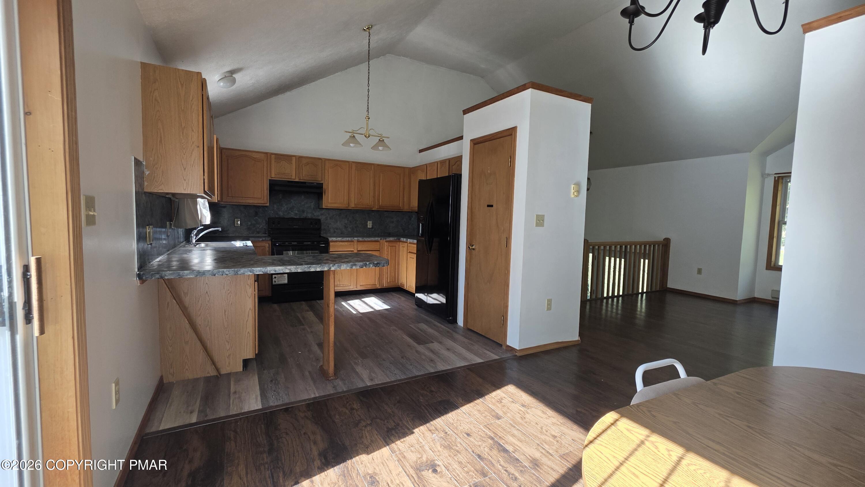 838 Cayuga Way Property Photo 13