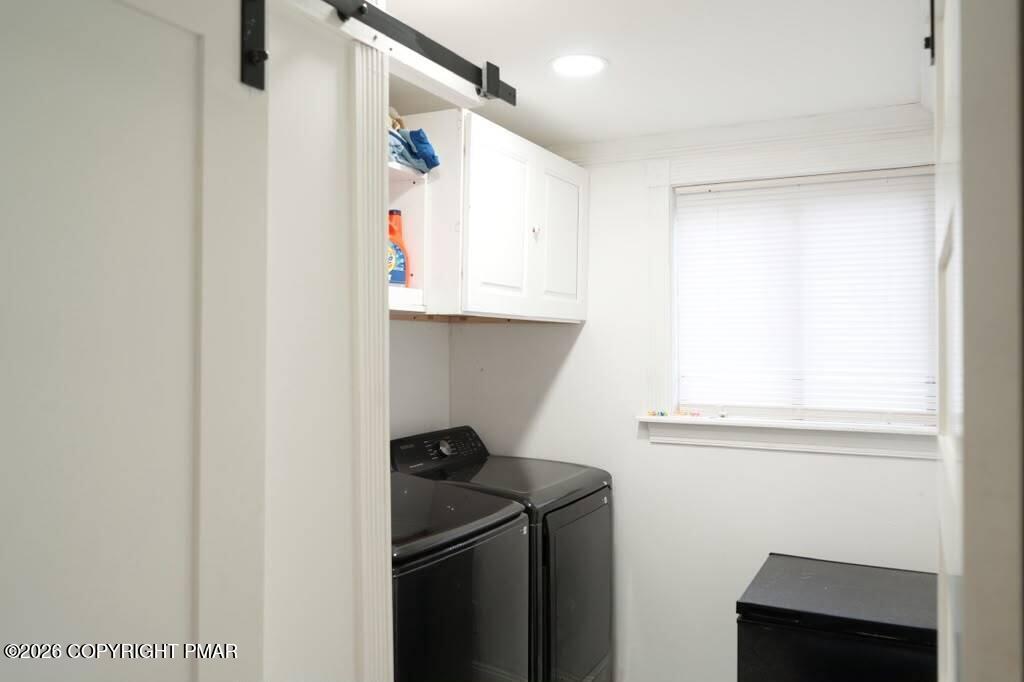 8219 Sunset Drive Property Photo 17