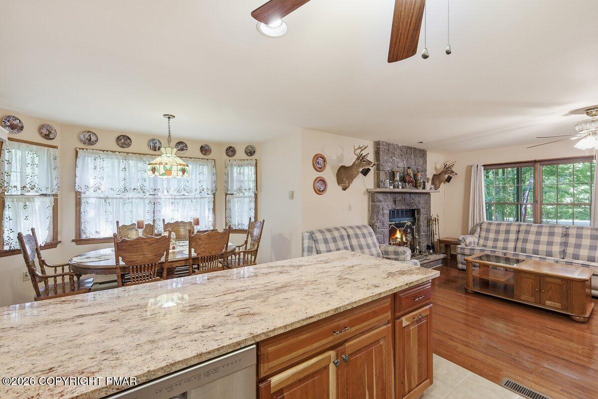 425 Underhill Drive Property Photo 17