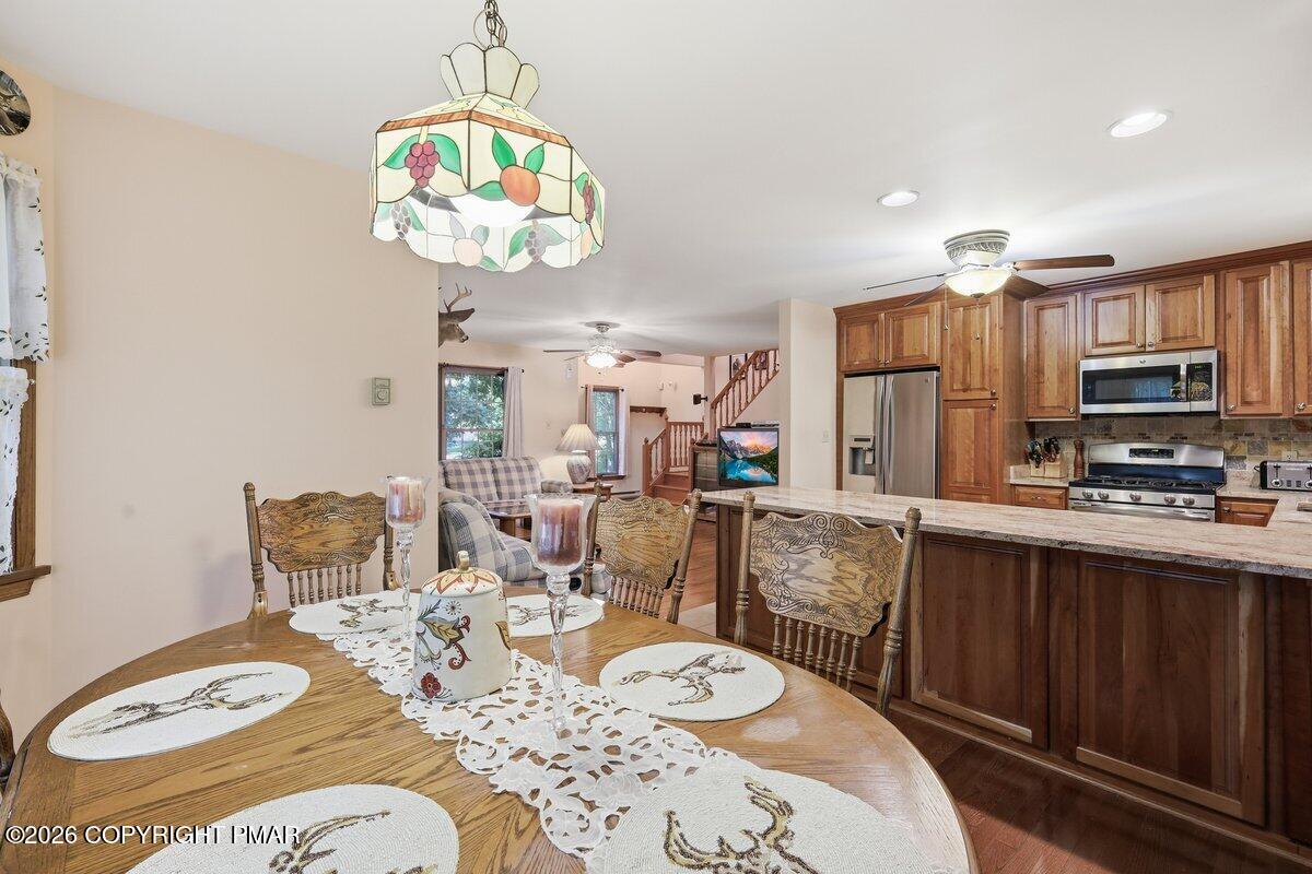 425 Underhill Drive Property Photo 21