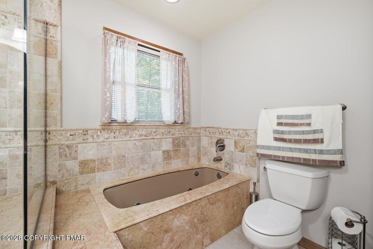 425 Underhill Drive Property Photo 31