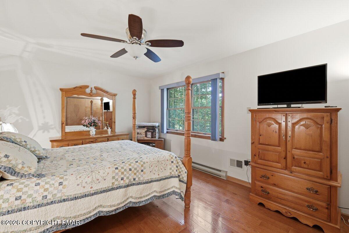 425 Underhill Drive Property Photo 33