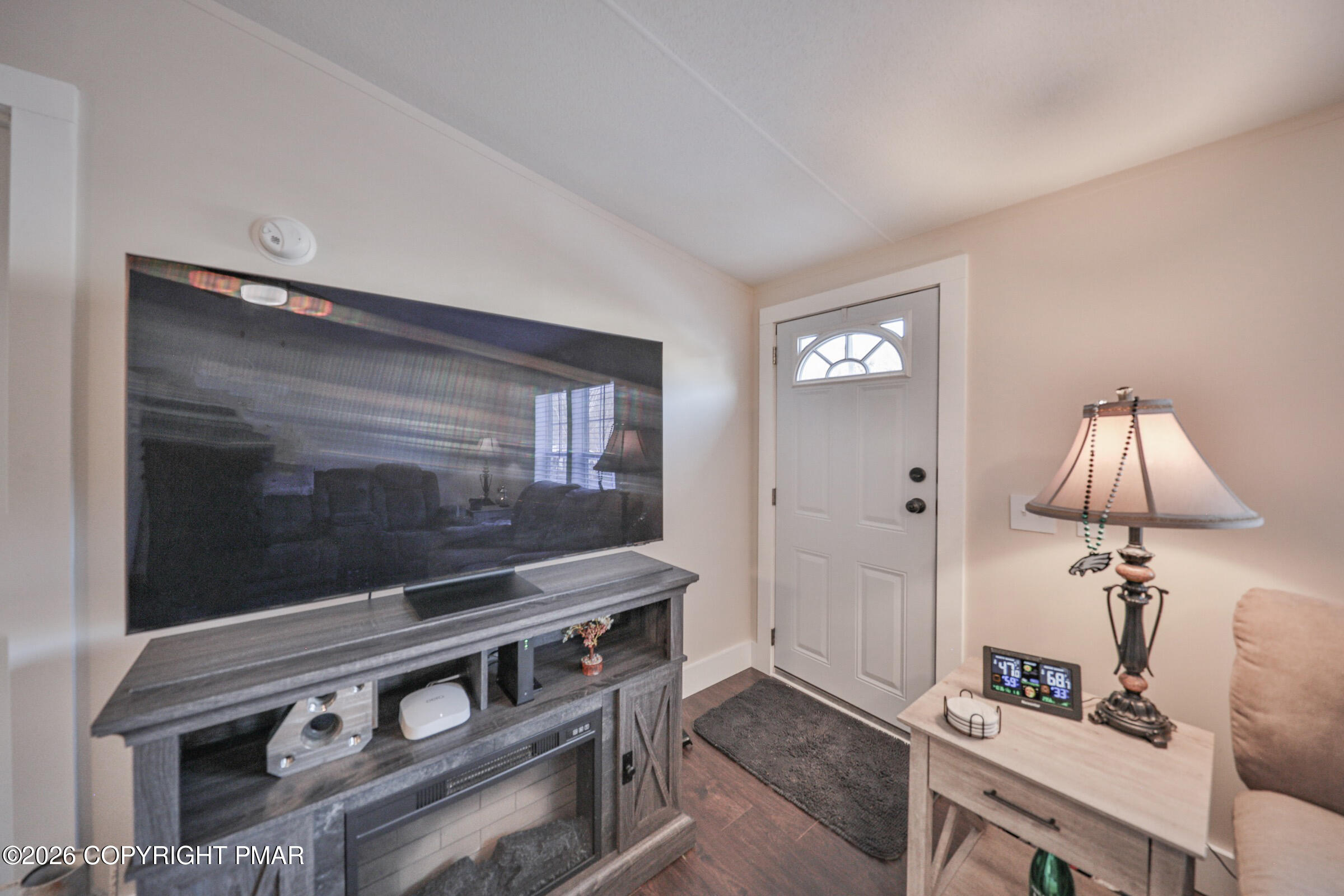 1215 Blue Mountain Circle Property Photo 6