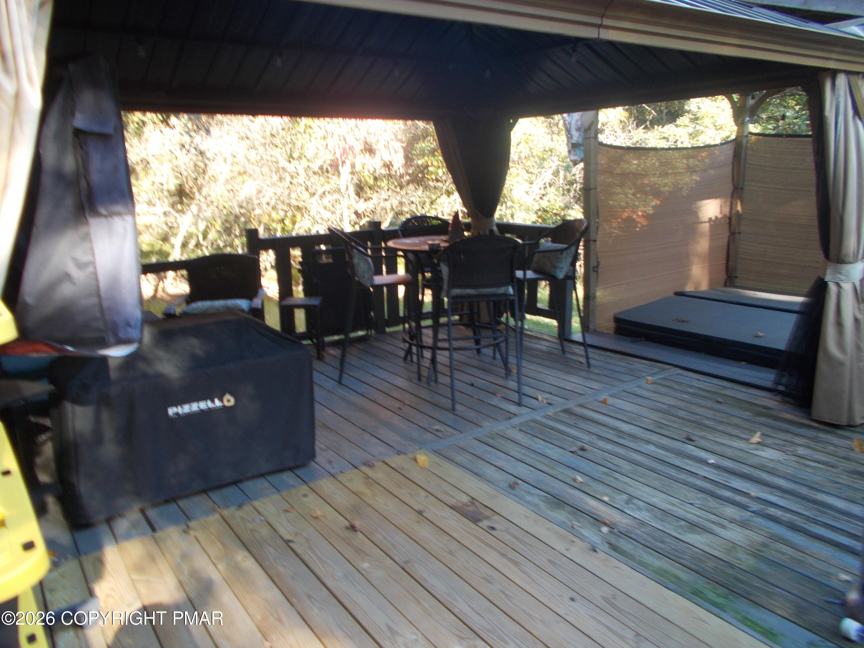 212 Summit Drive Property Photo 25