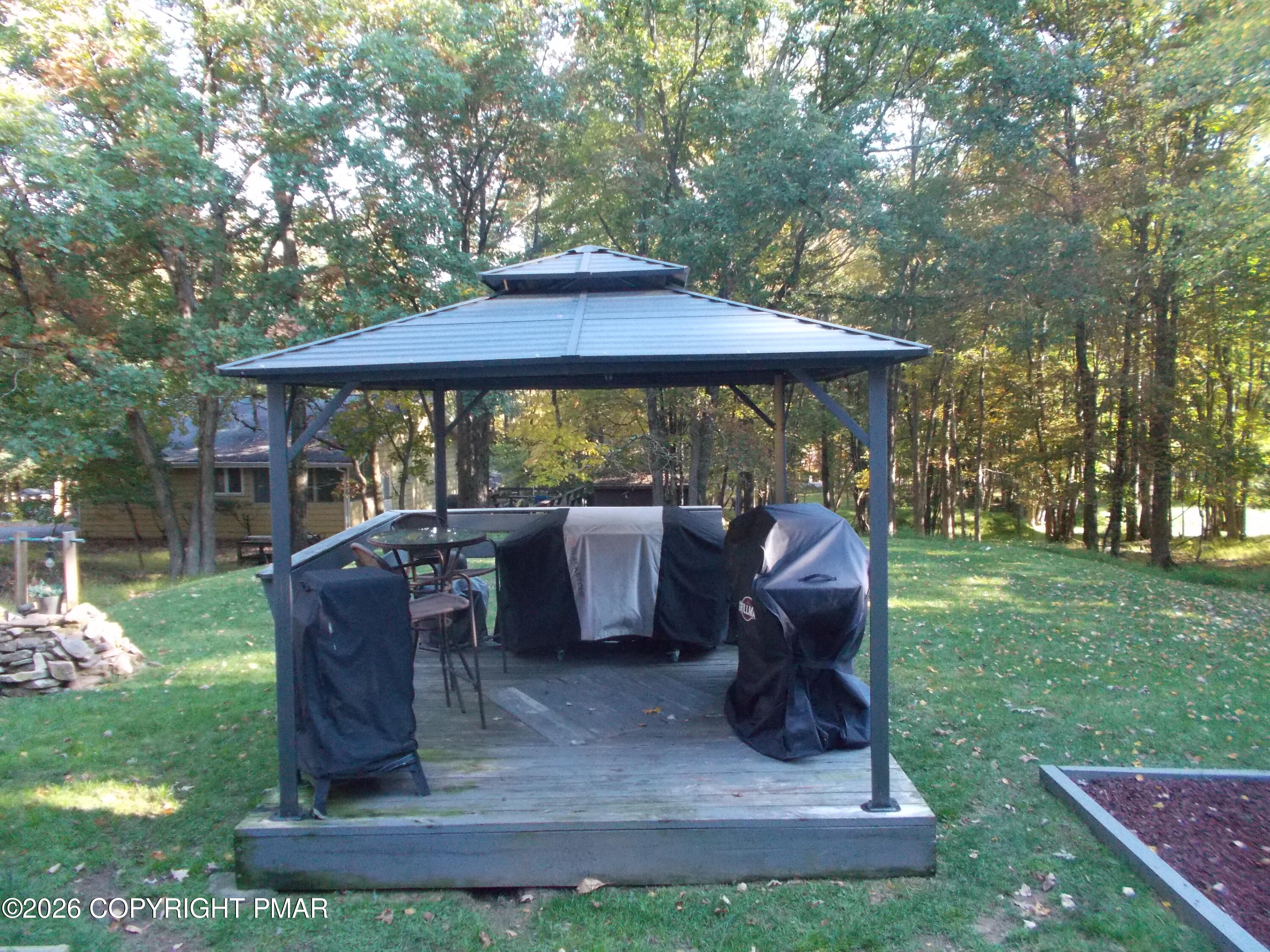 212 Summit Drive Property Photo 27
