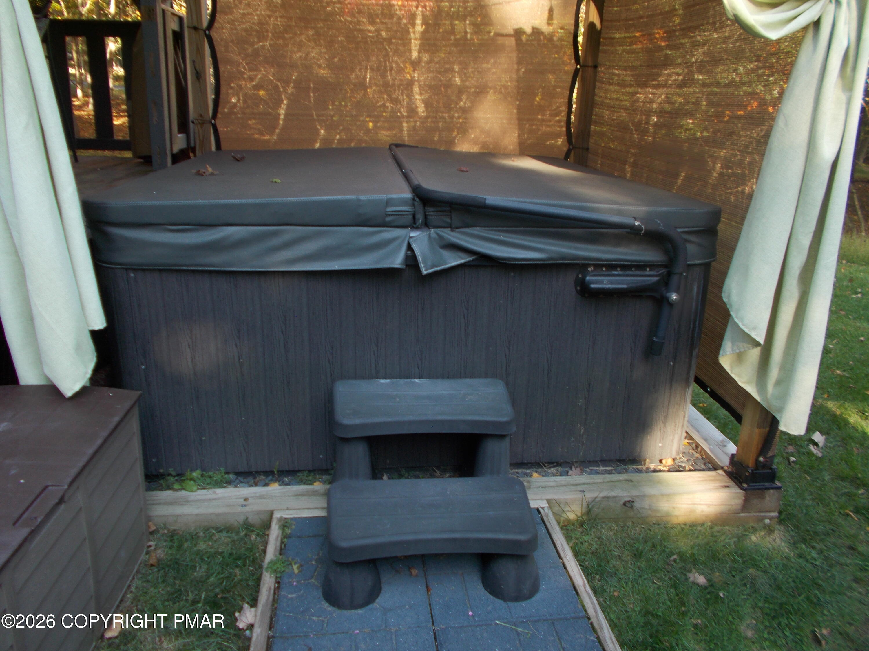212 Summit Drive Property Photo 28