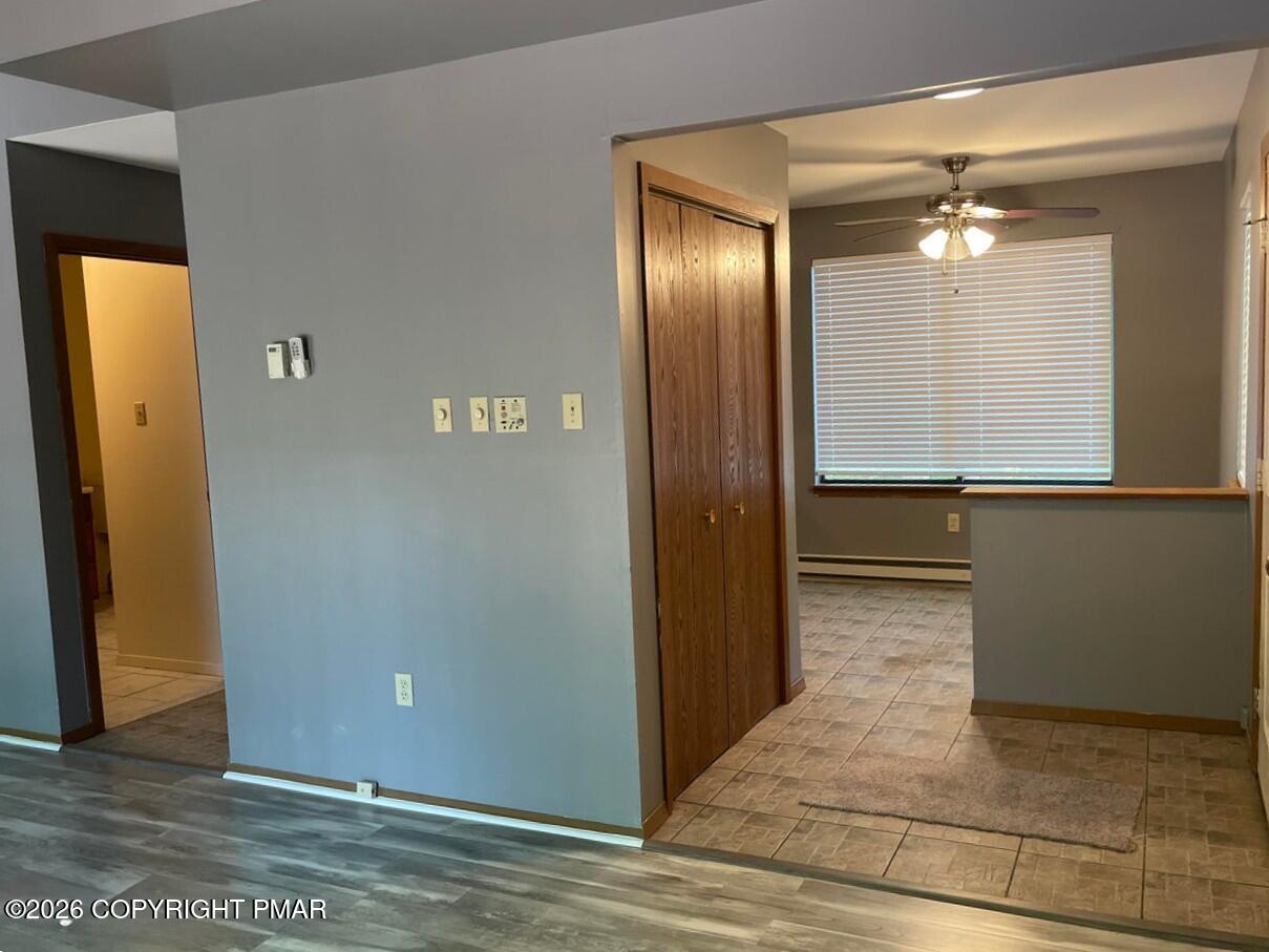 259 Bristol Way Property Photo 6