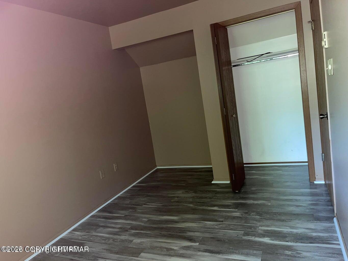 259 Bristol Way Property Photo 17
