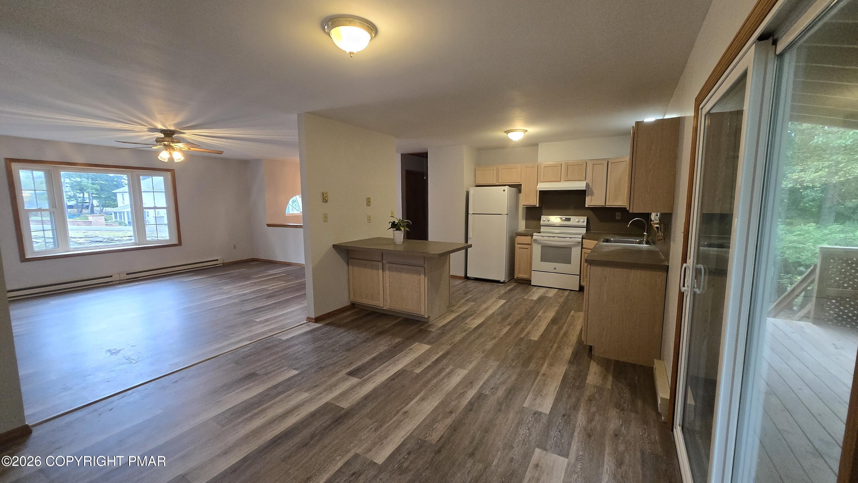 6223 Blue Beech Drive Property Photo 4