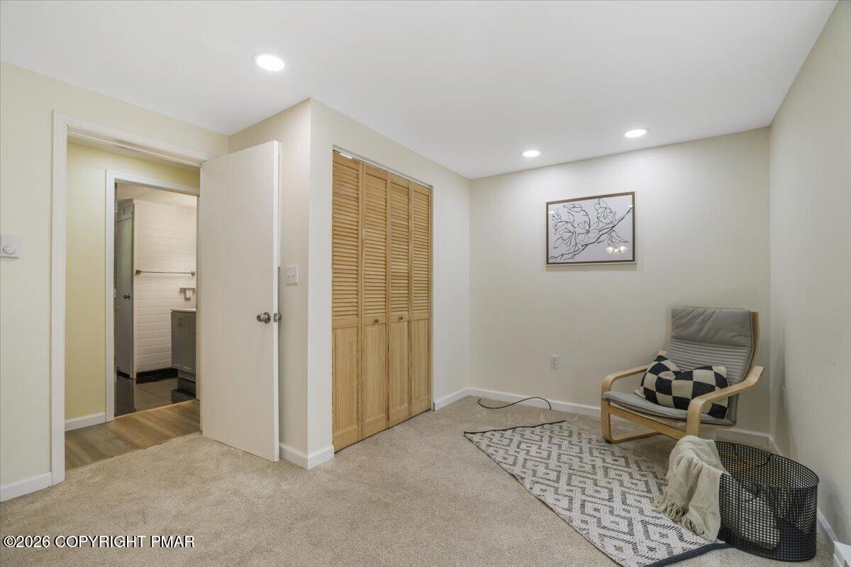 86 Windsor Road Property Photo 13