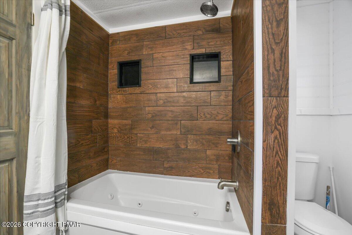 86 Windsor Road Property Photo 15