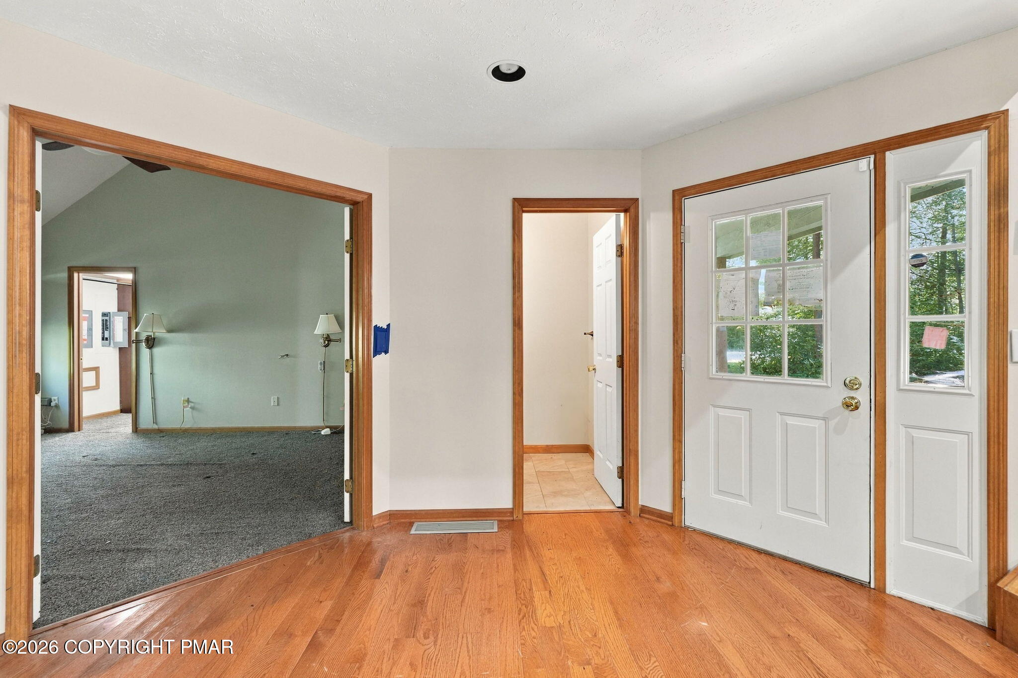 372 Brookside Drive Property Photo 5