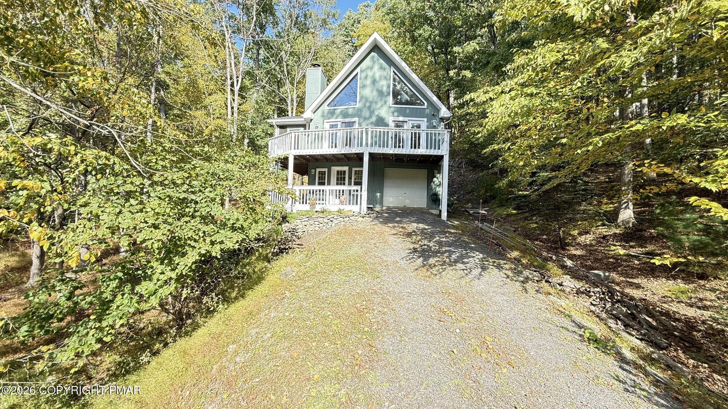 300 Brentwood Drive Property Photo 1