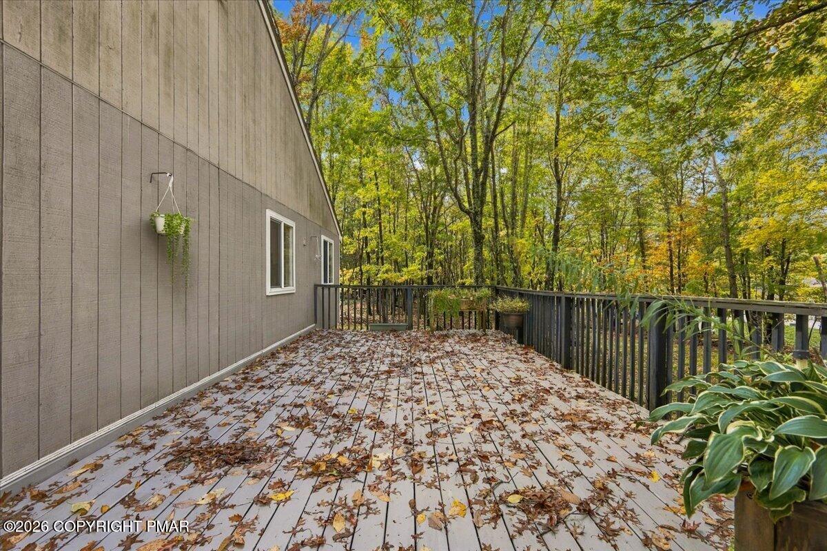 56 Sekani Trail Property Photo 6
