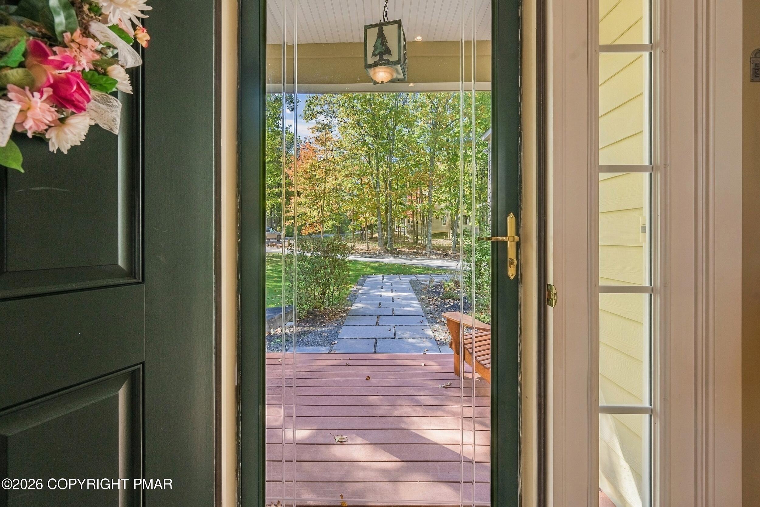 114 Pine Needle Lane Property Photo 4