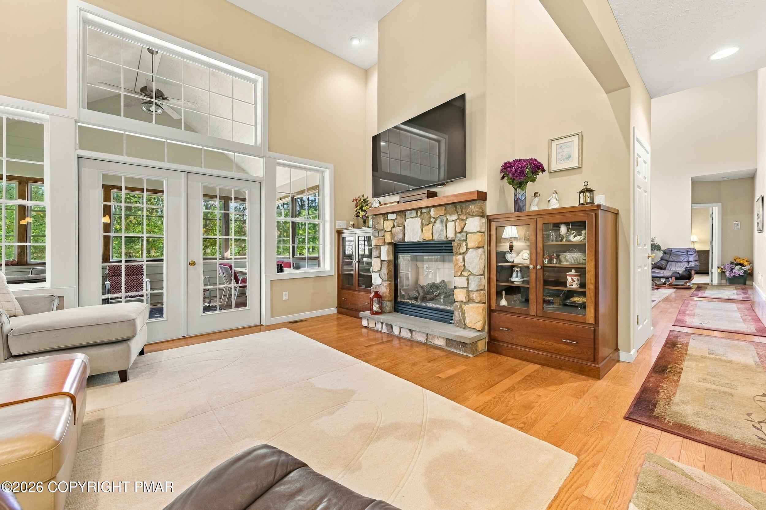 114 Pine Needle Lane Property Photo 11