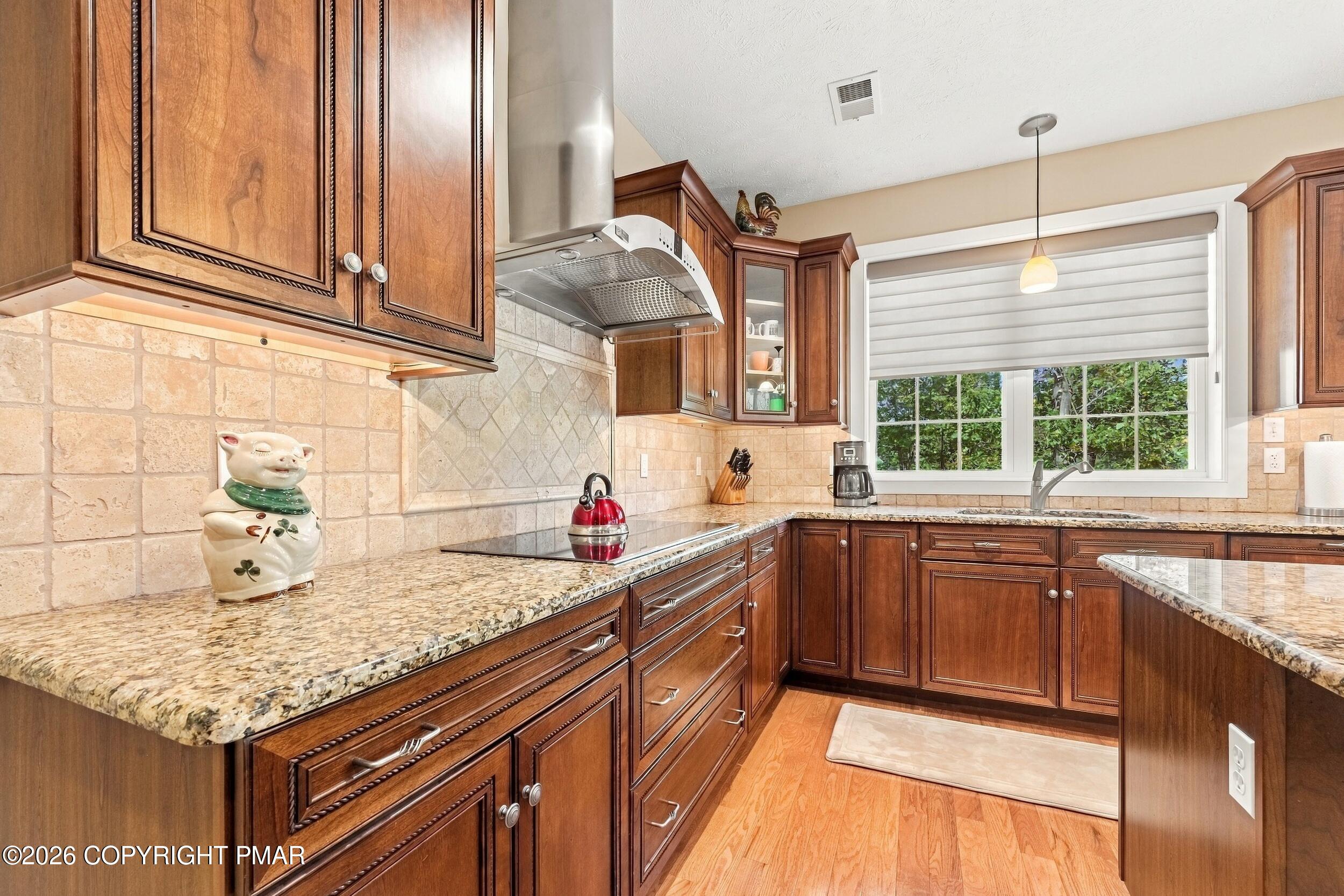 114 Pine Needle Lane Property Photo 18