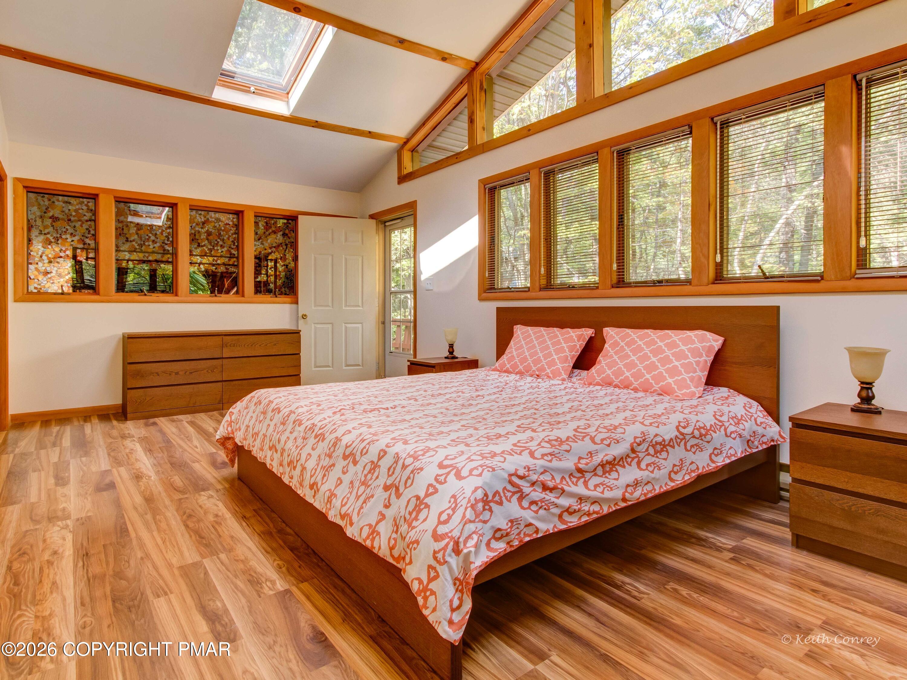 203 Thornberry Lane Property Photo 14