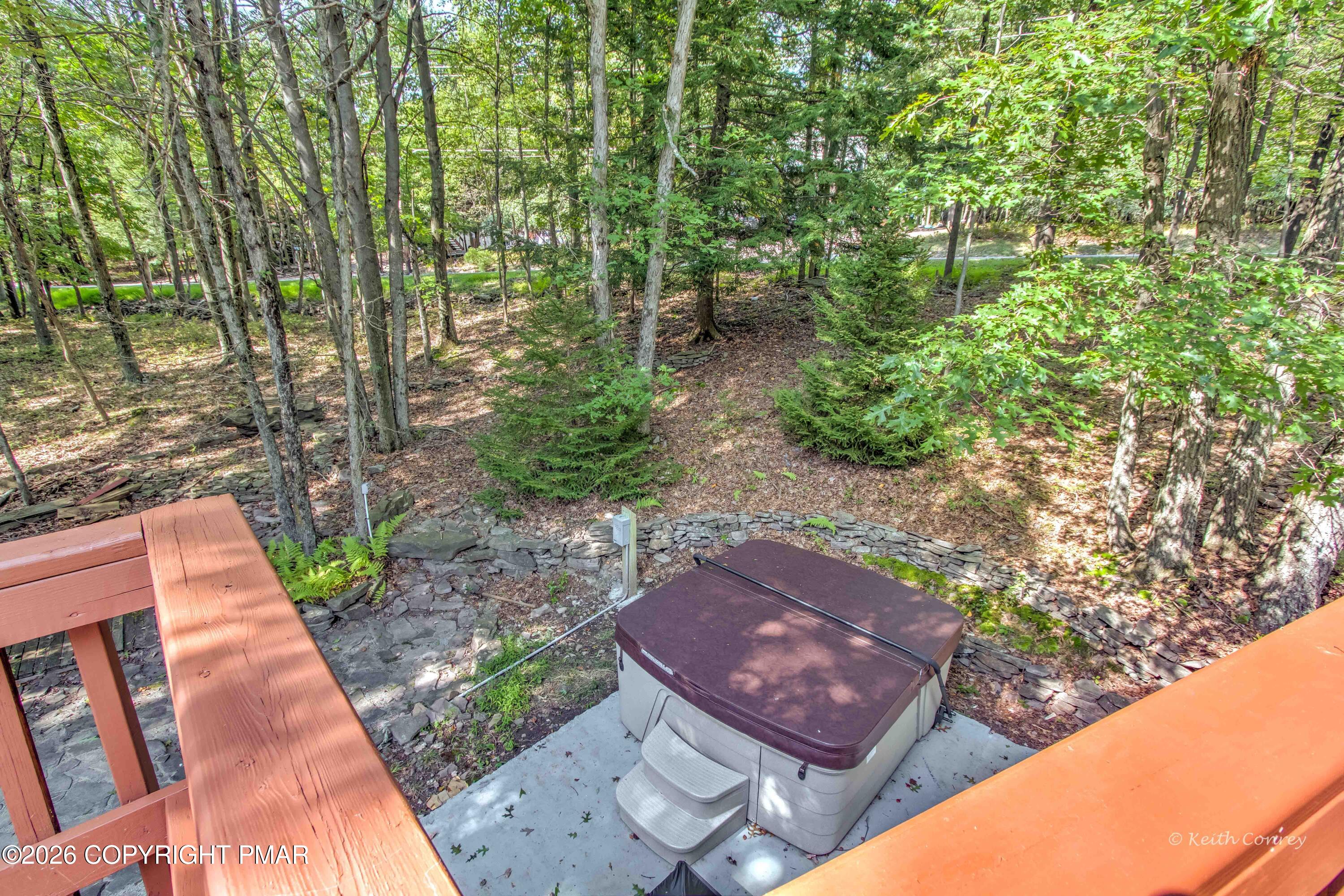 203 Thornberry Lane Property Photo 20