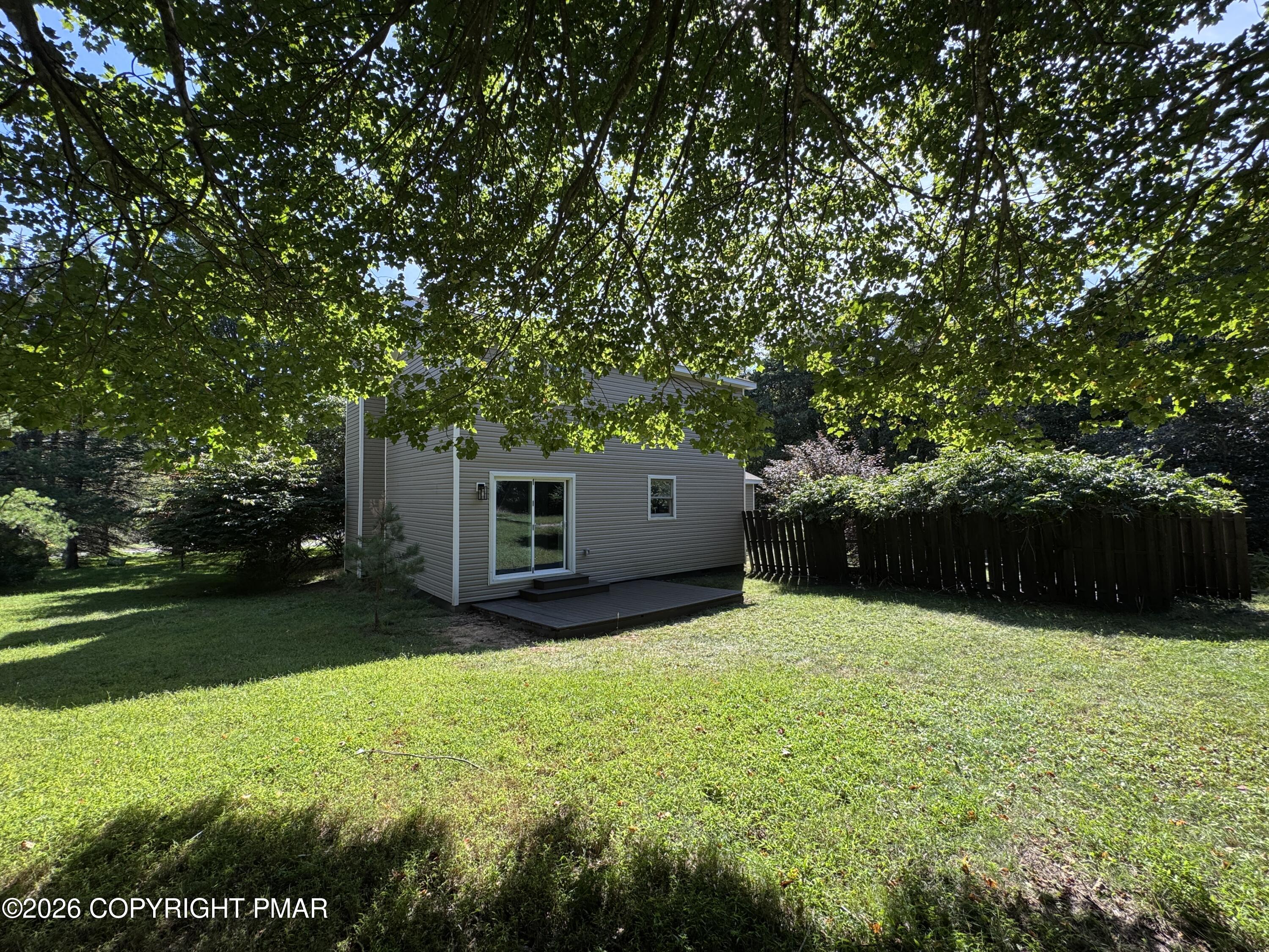405 Skyline Drive Property Photo 3