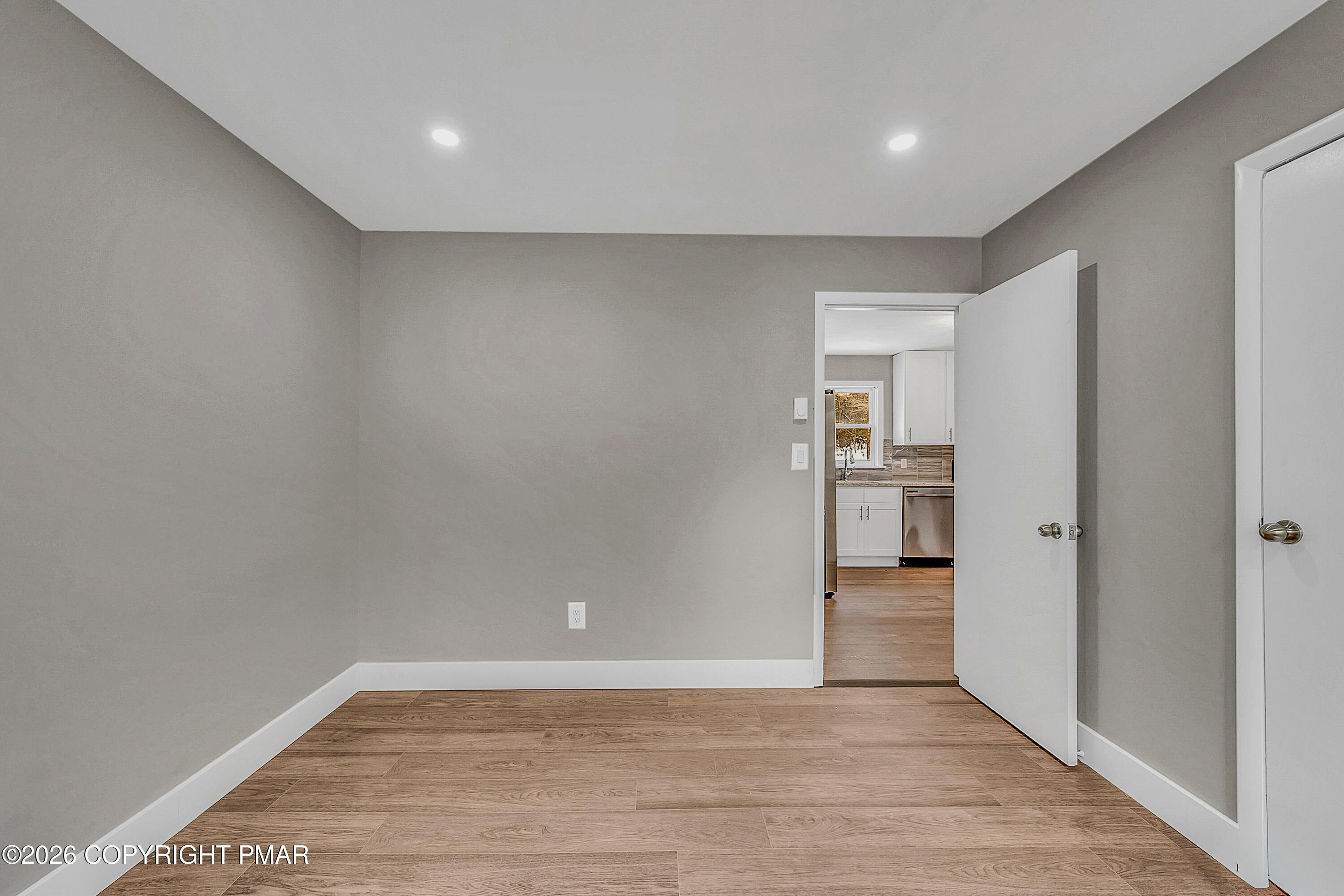 405 Skyline Drive Property Photo 16