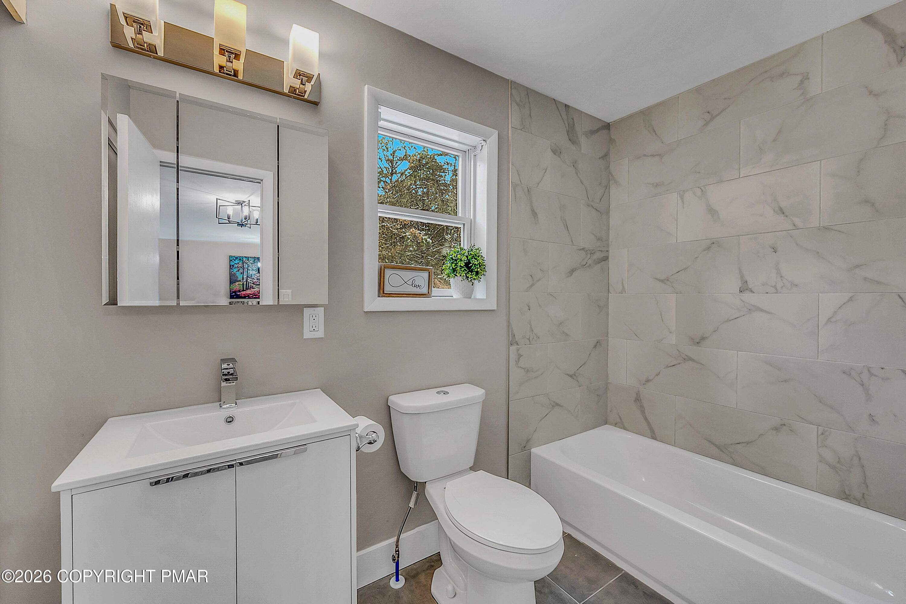 405 Skyline Drive Property Photo 17