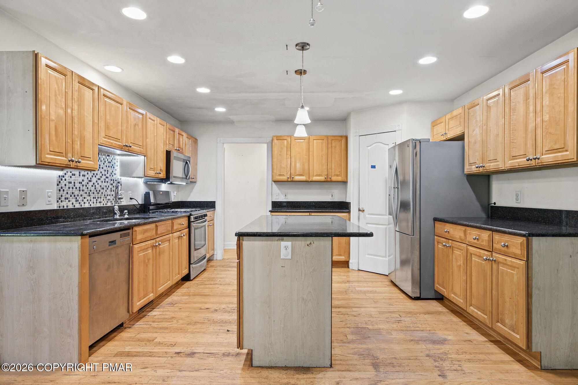 371 Joanne Court Property Photo 17