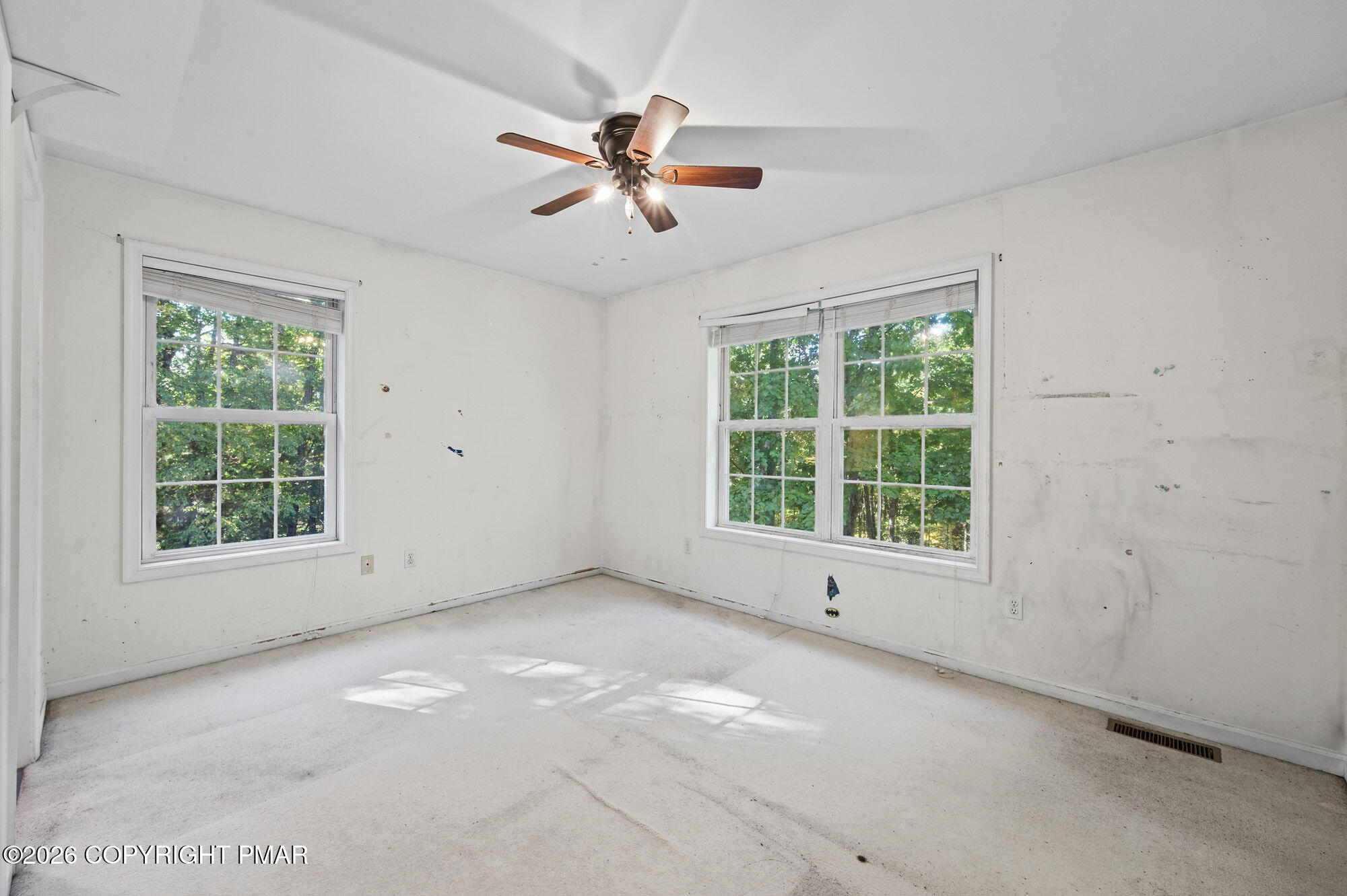 371 Joanne Court Property Photo 32