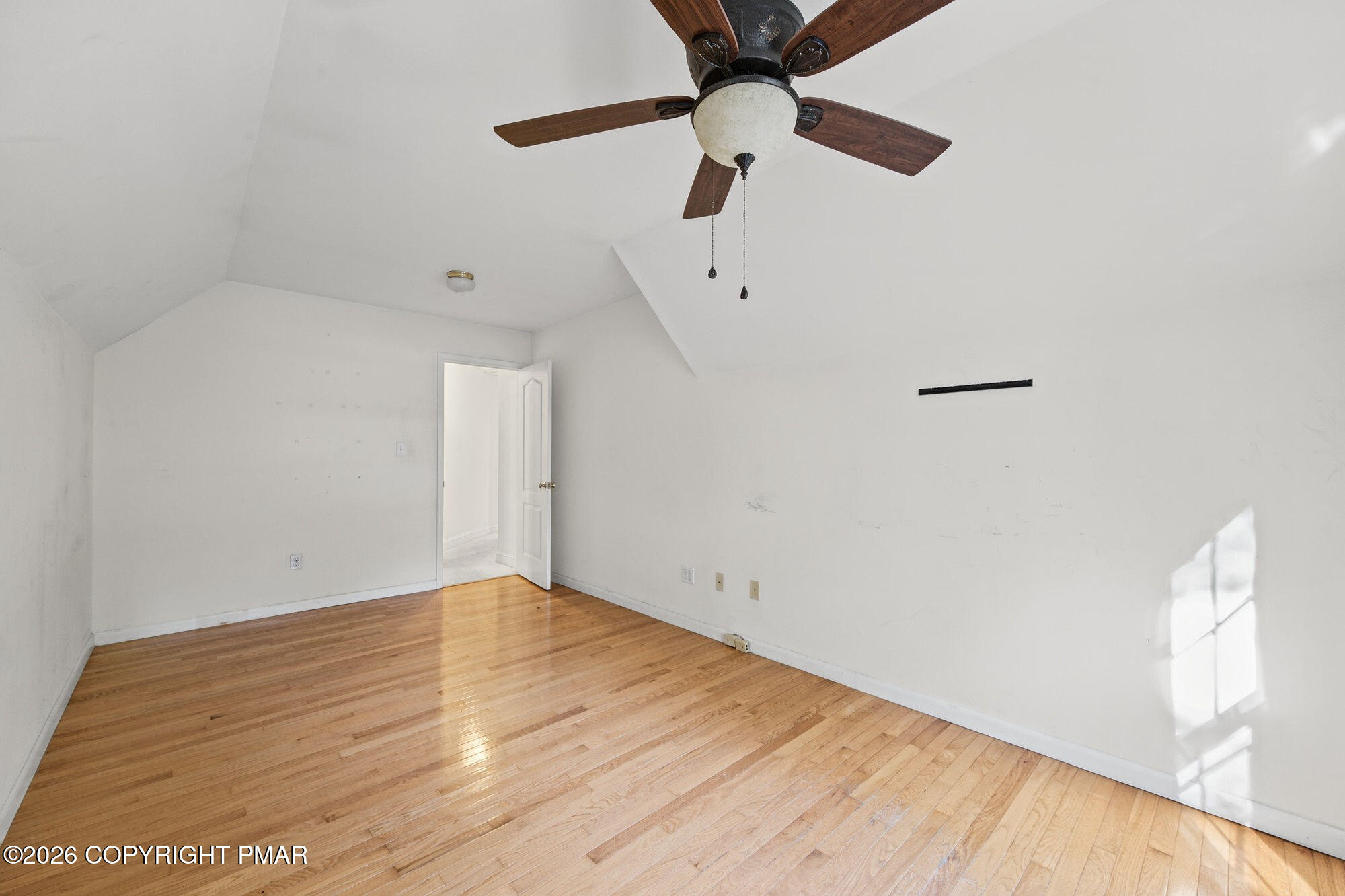 371 Joanne Court Property Photo 40