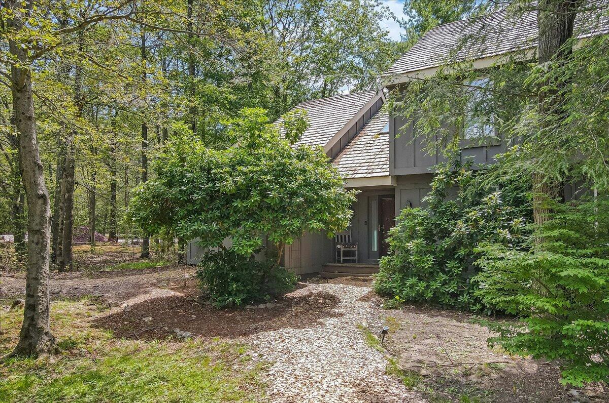 214 Snow Ridge Circle Property Photo 2