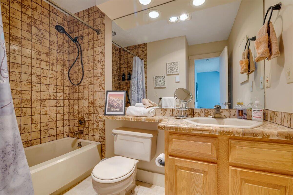 214 Snow Ridge Circle Property Photo 39