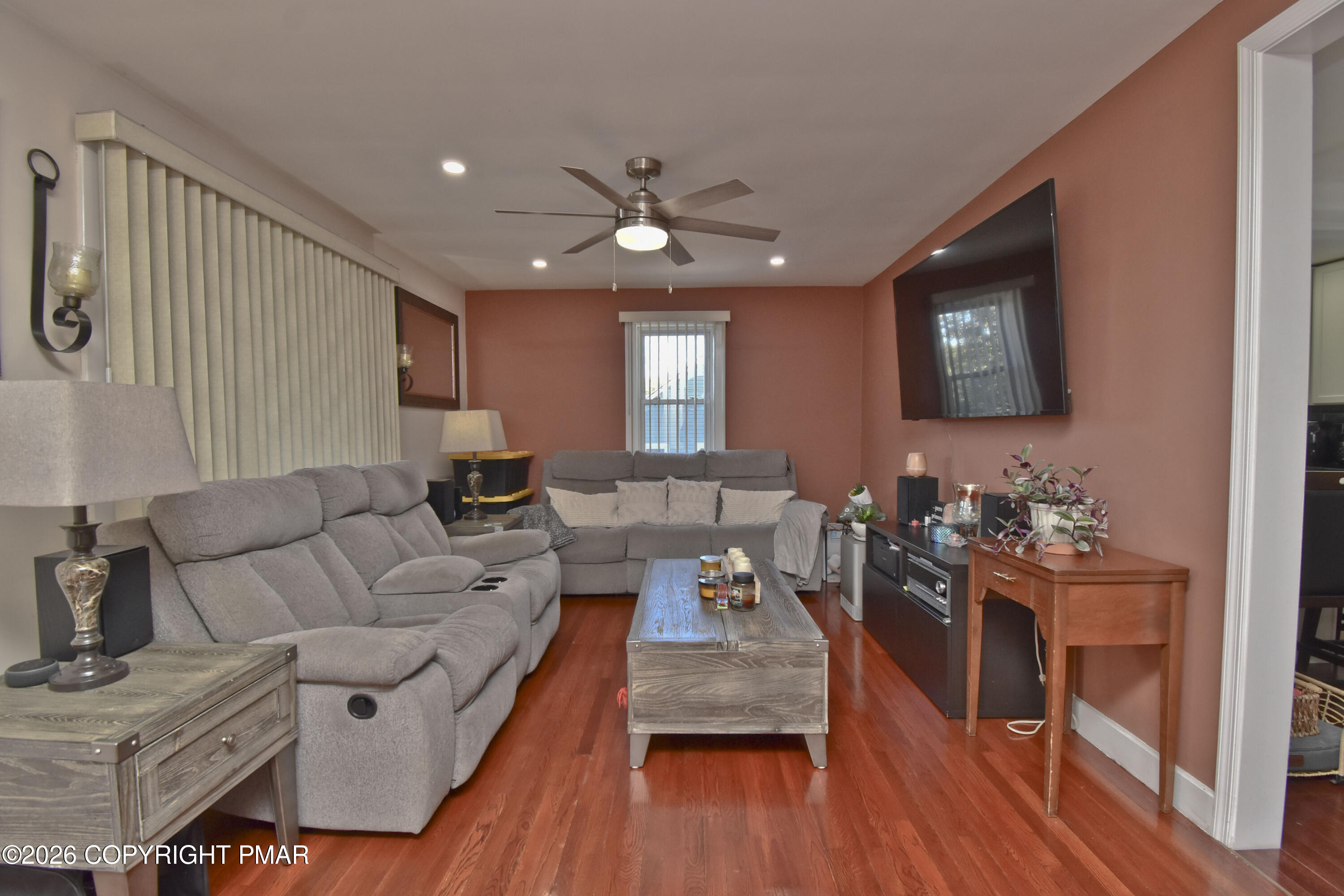 64 Dante Street Property Photo 3