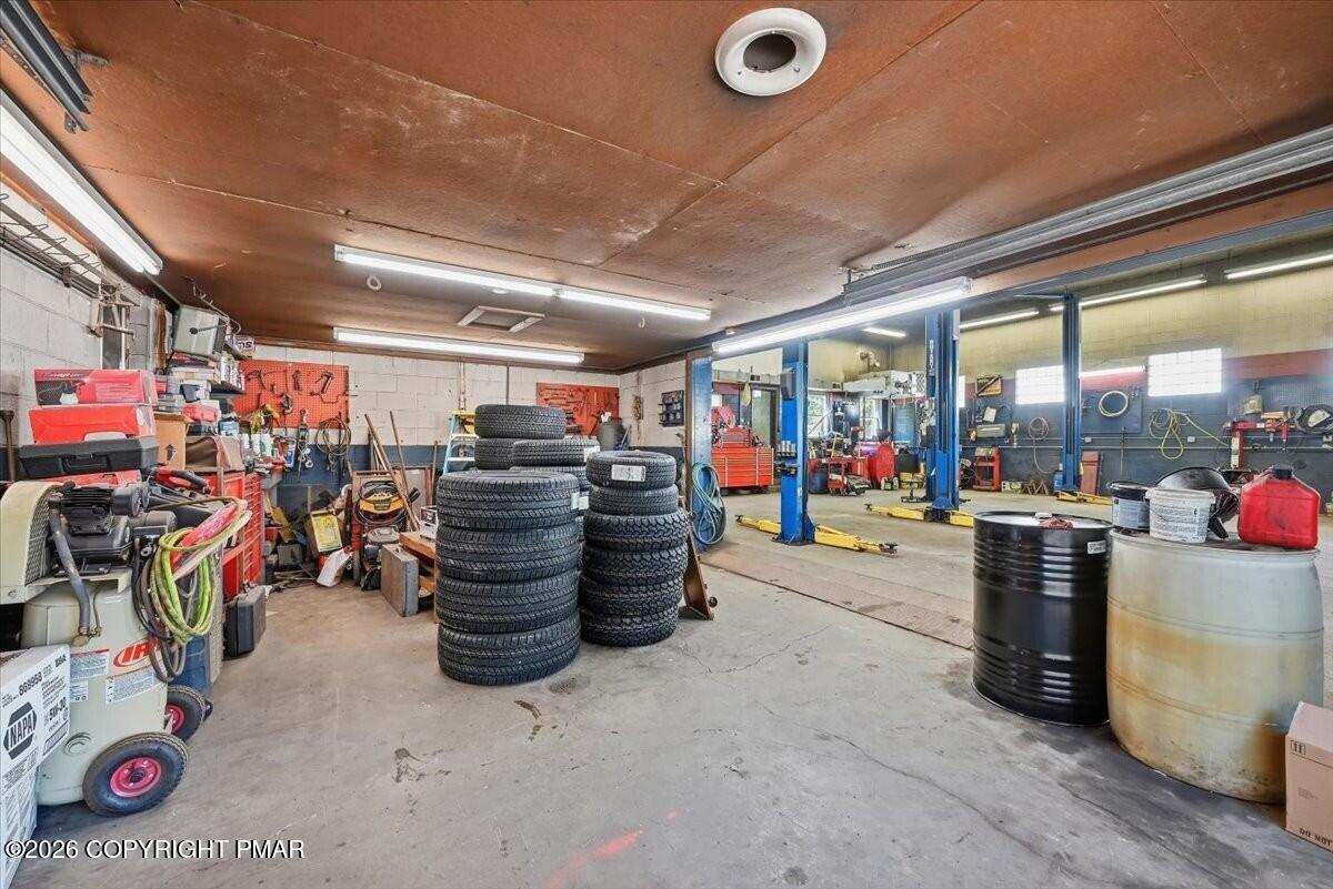 1000 Interchange Road Property Photo 9