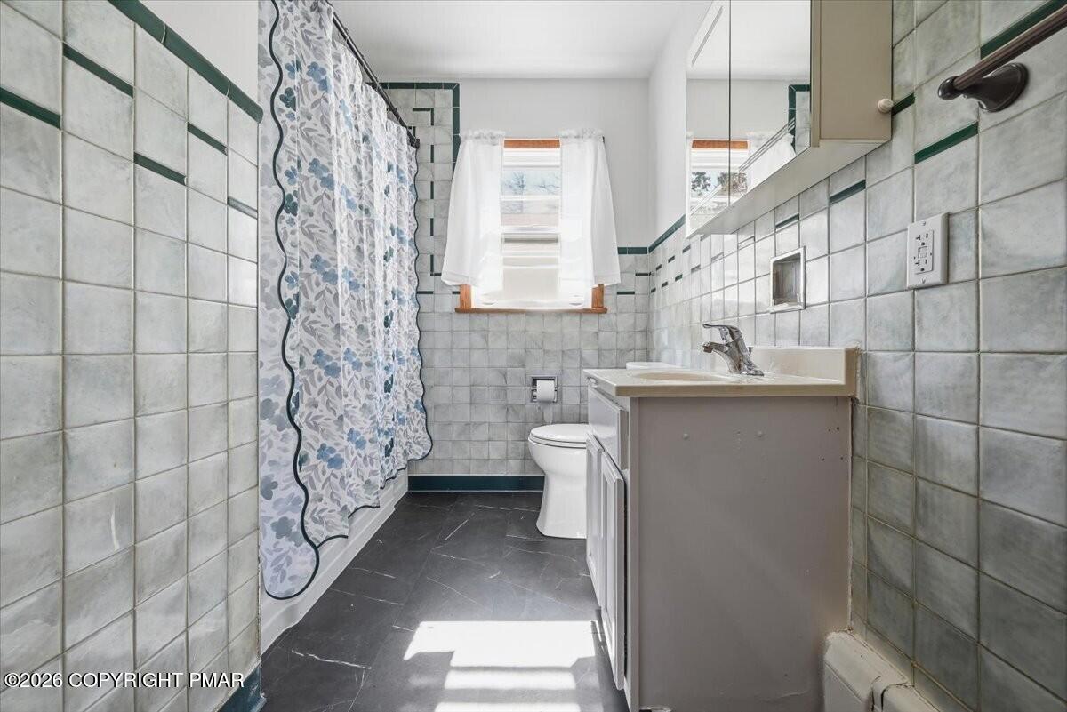 1000 Interchange Road Property Photo 24