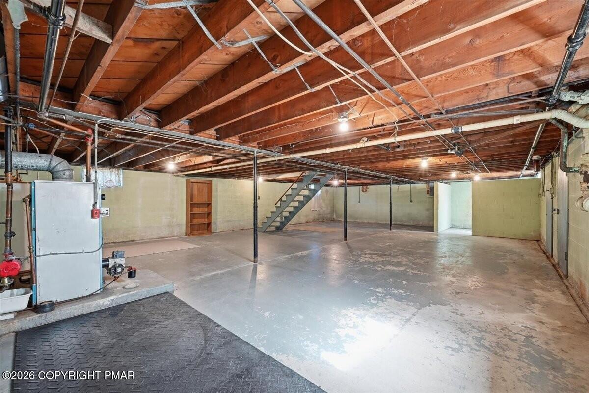 1000 Interchange Road Property Photo 28