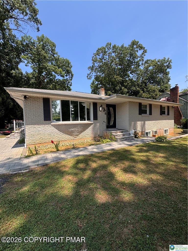 4123 Oakland Road Property Photo 2