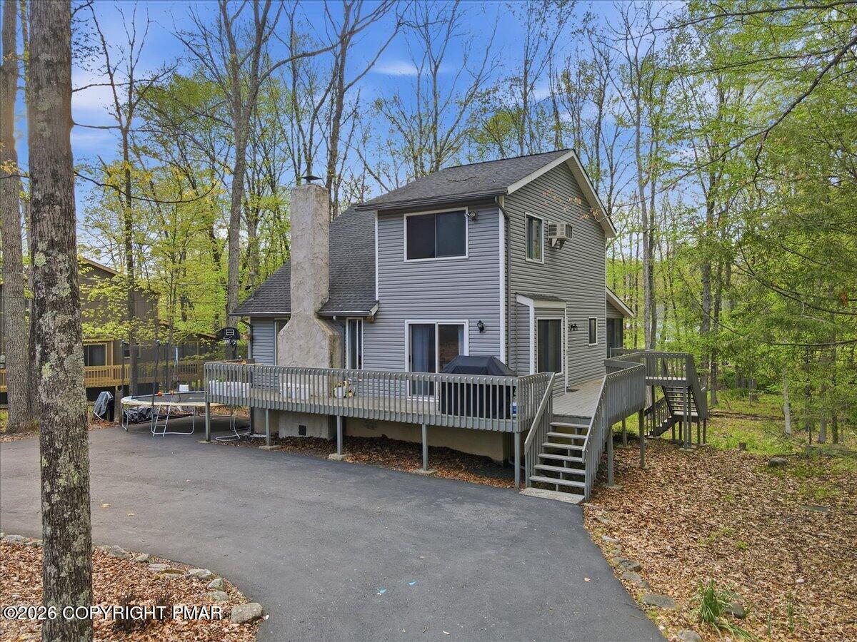 126 Dunchurch Drive Property Photo 3